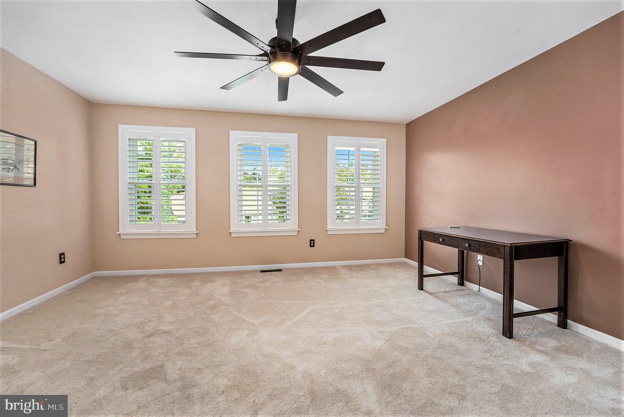 BLUE BELL WOODS - Residential