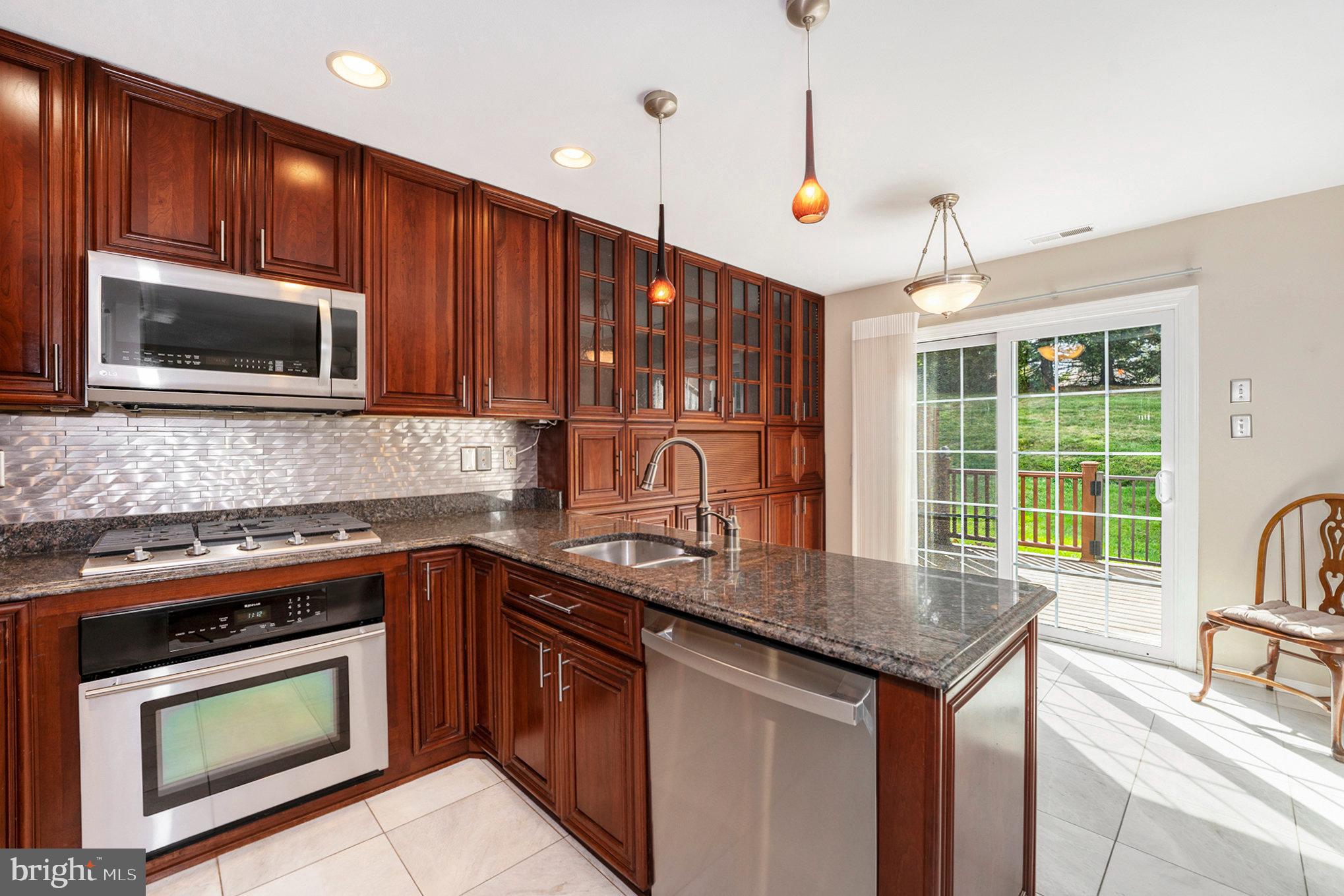 BLUE BELL WOODS - Residential