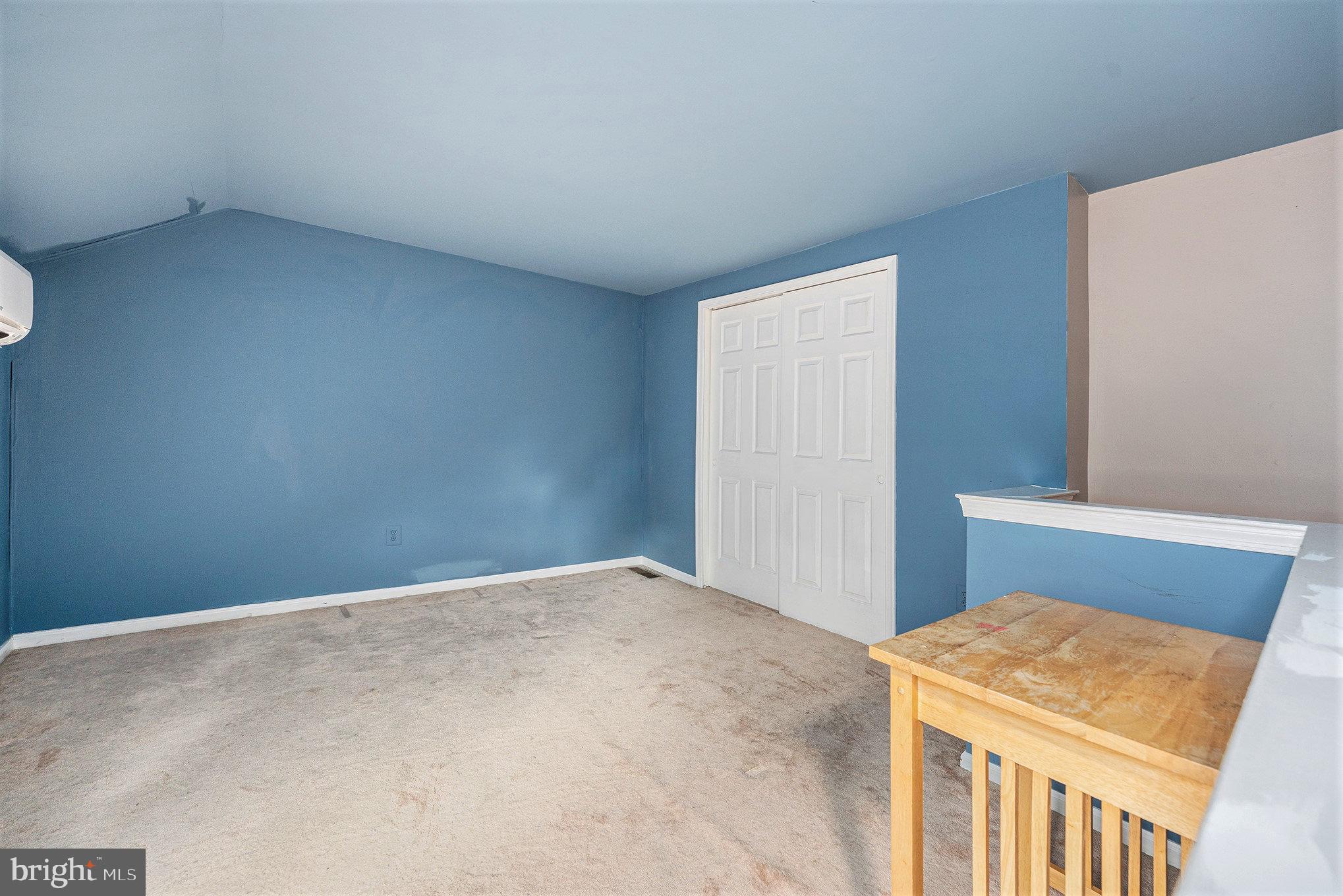 BLUE BELL WOODS - Residential