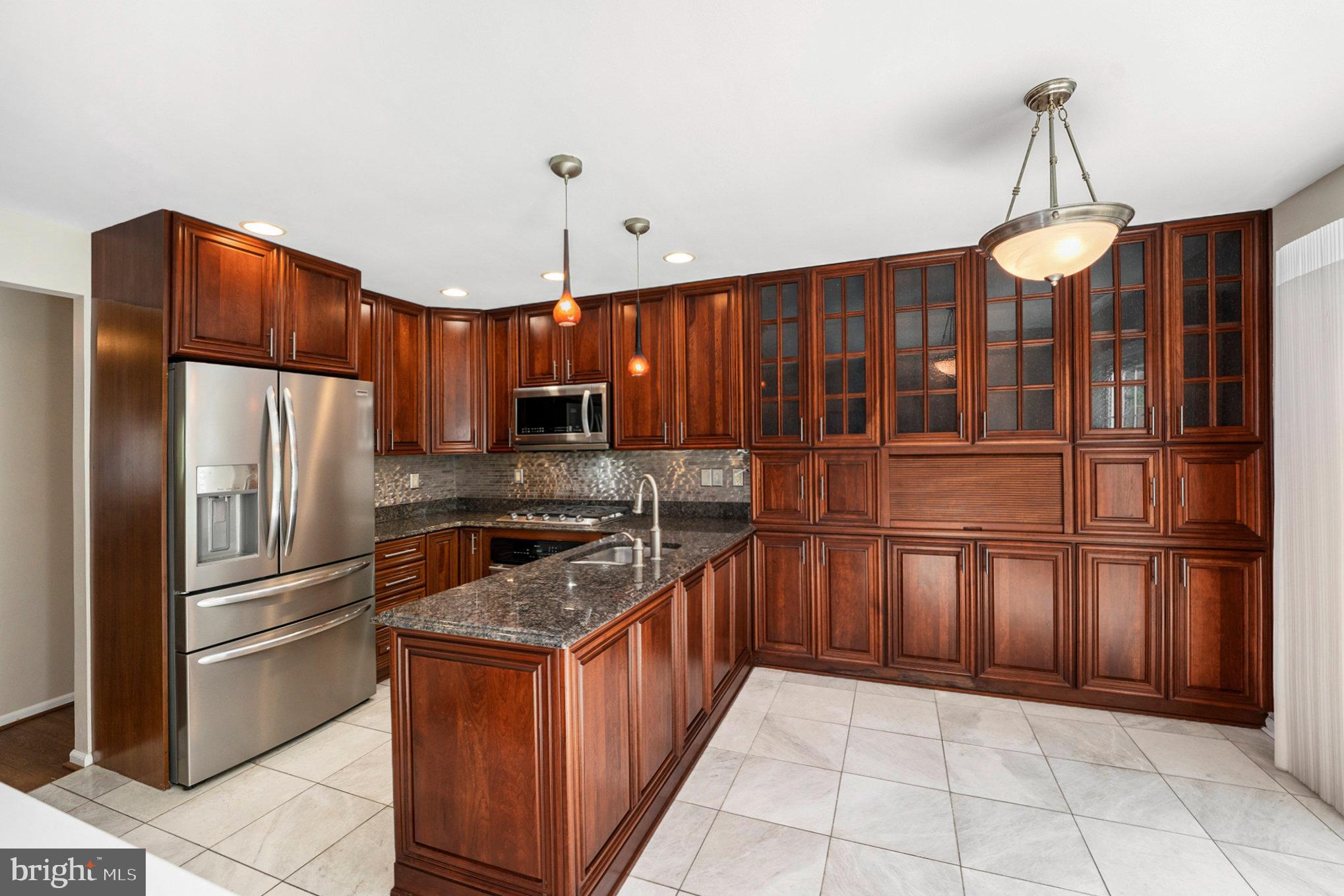 BLUE BELL WOODS - Residential