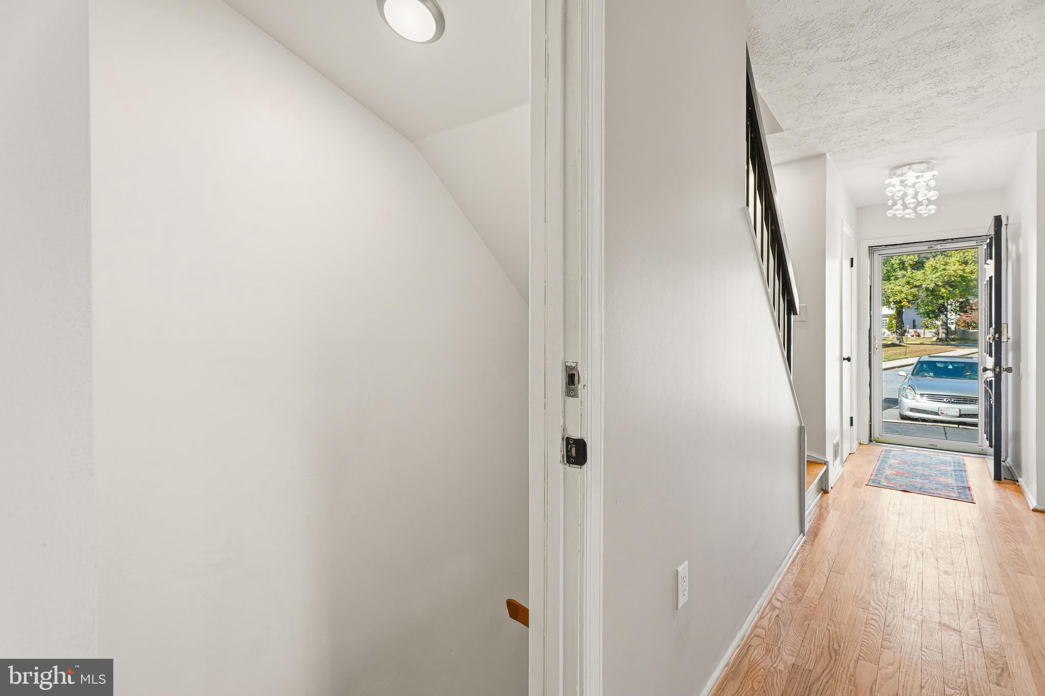 SNOWDEN OAKS - Residential