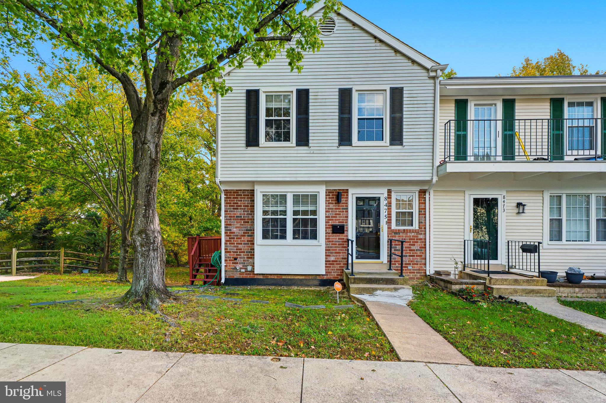 SNOWDEN OAKS - Residential