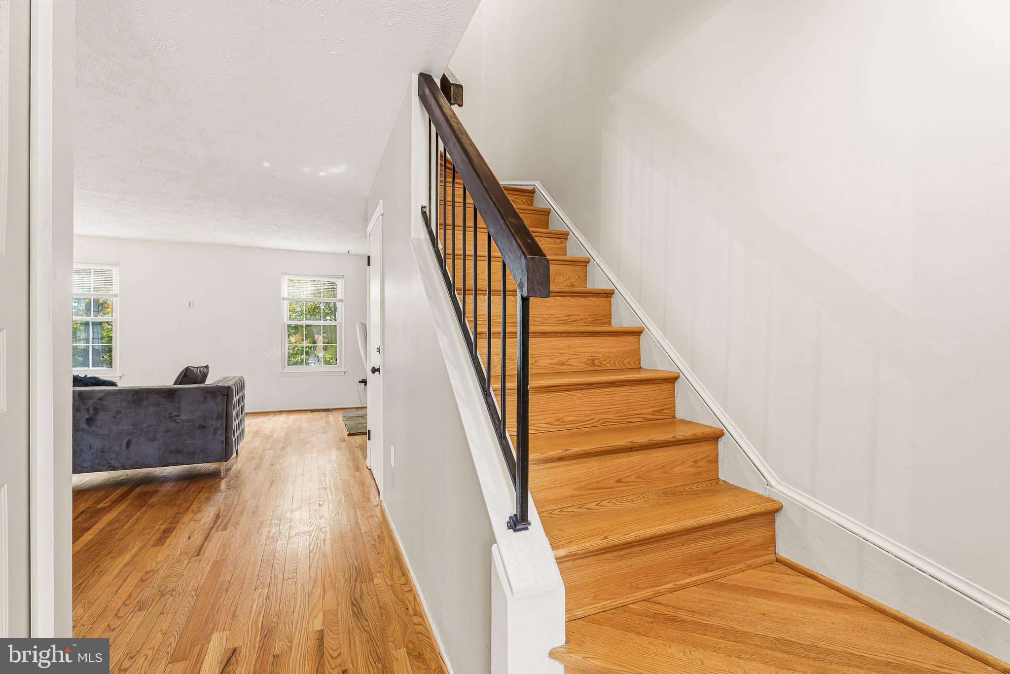 SNOWDEN OAKS - Residential