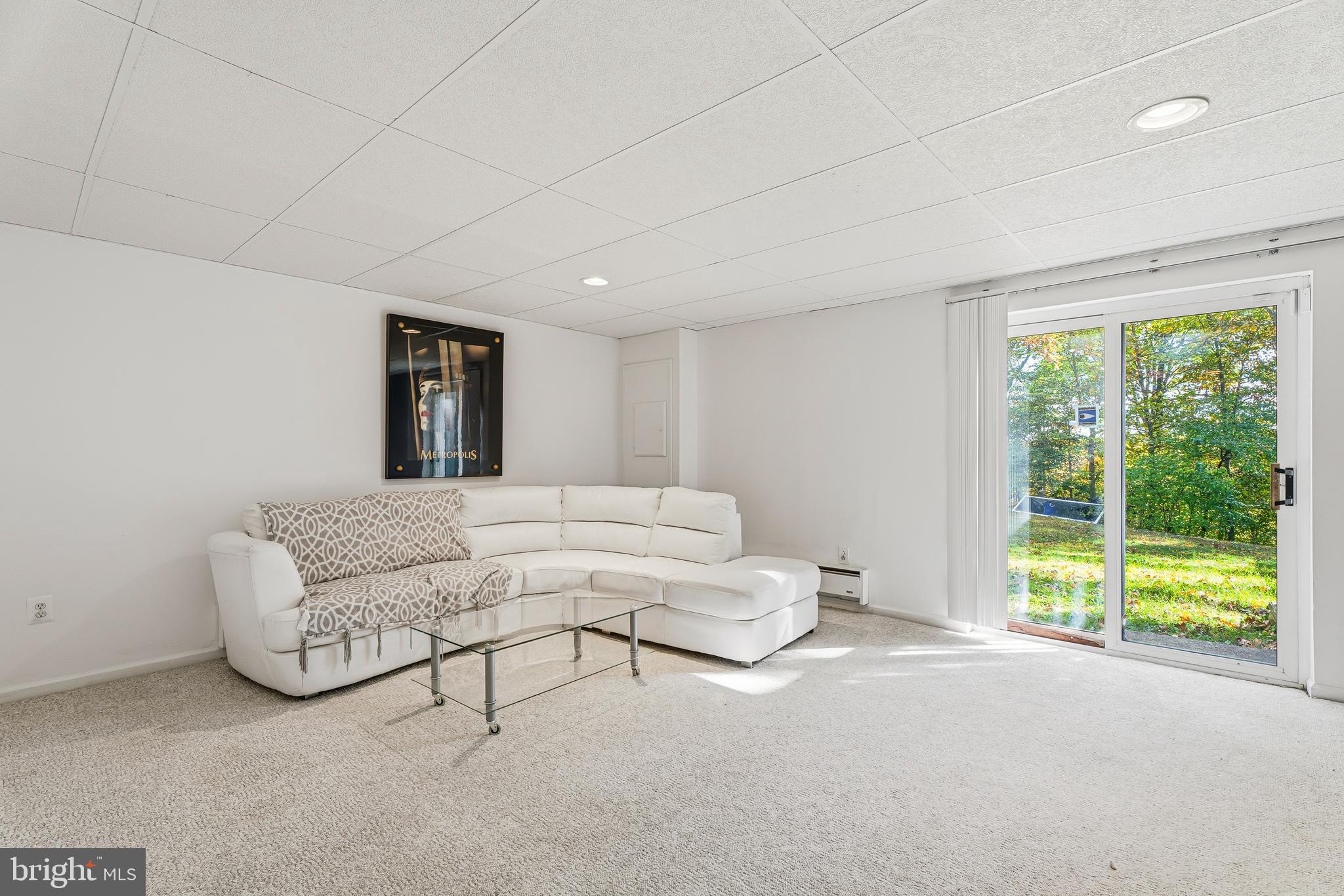 SNOWDEN OAKS - Residential