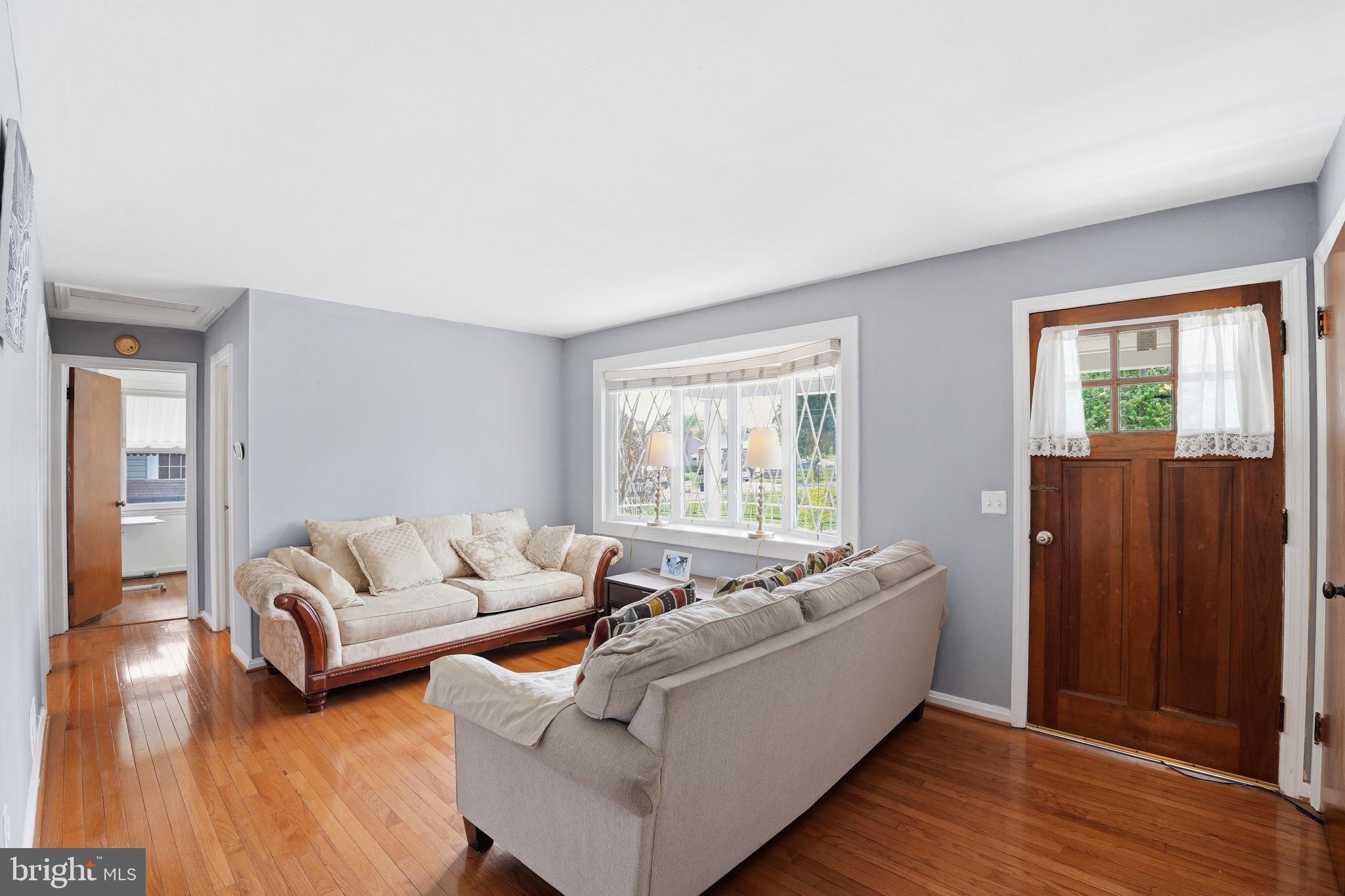 HOLLYWOOD - Residential