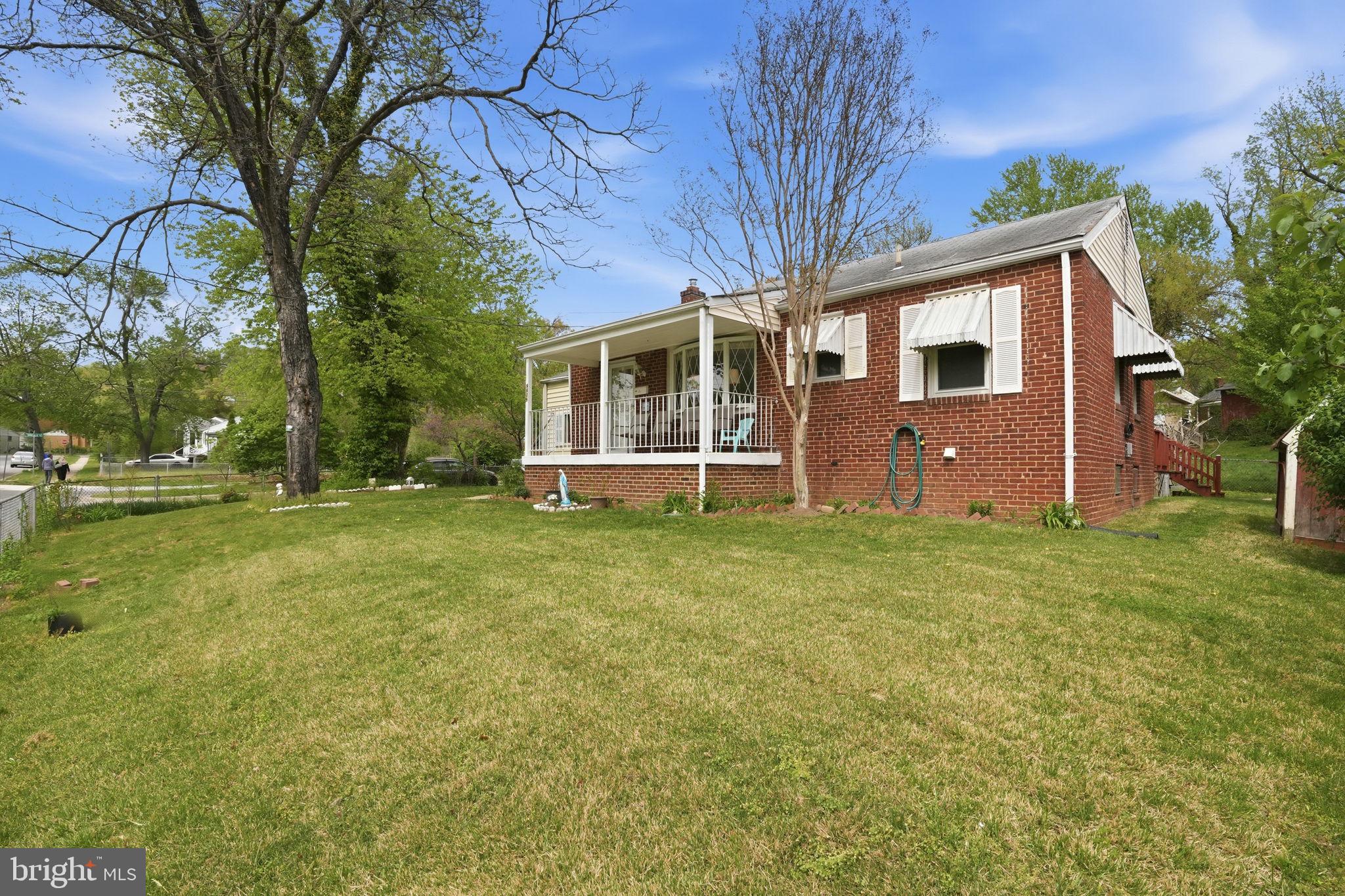 HOLLYWOOD - Residential