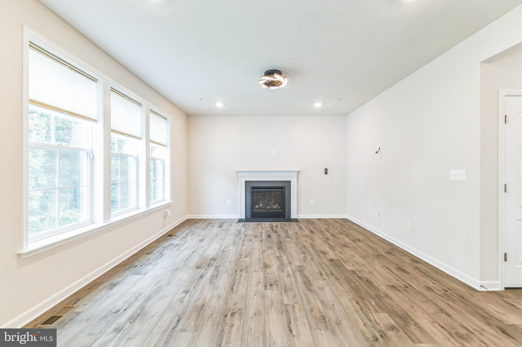 WESTPHALIA TOWN CENTER - Residential Lease