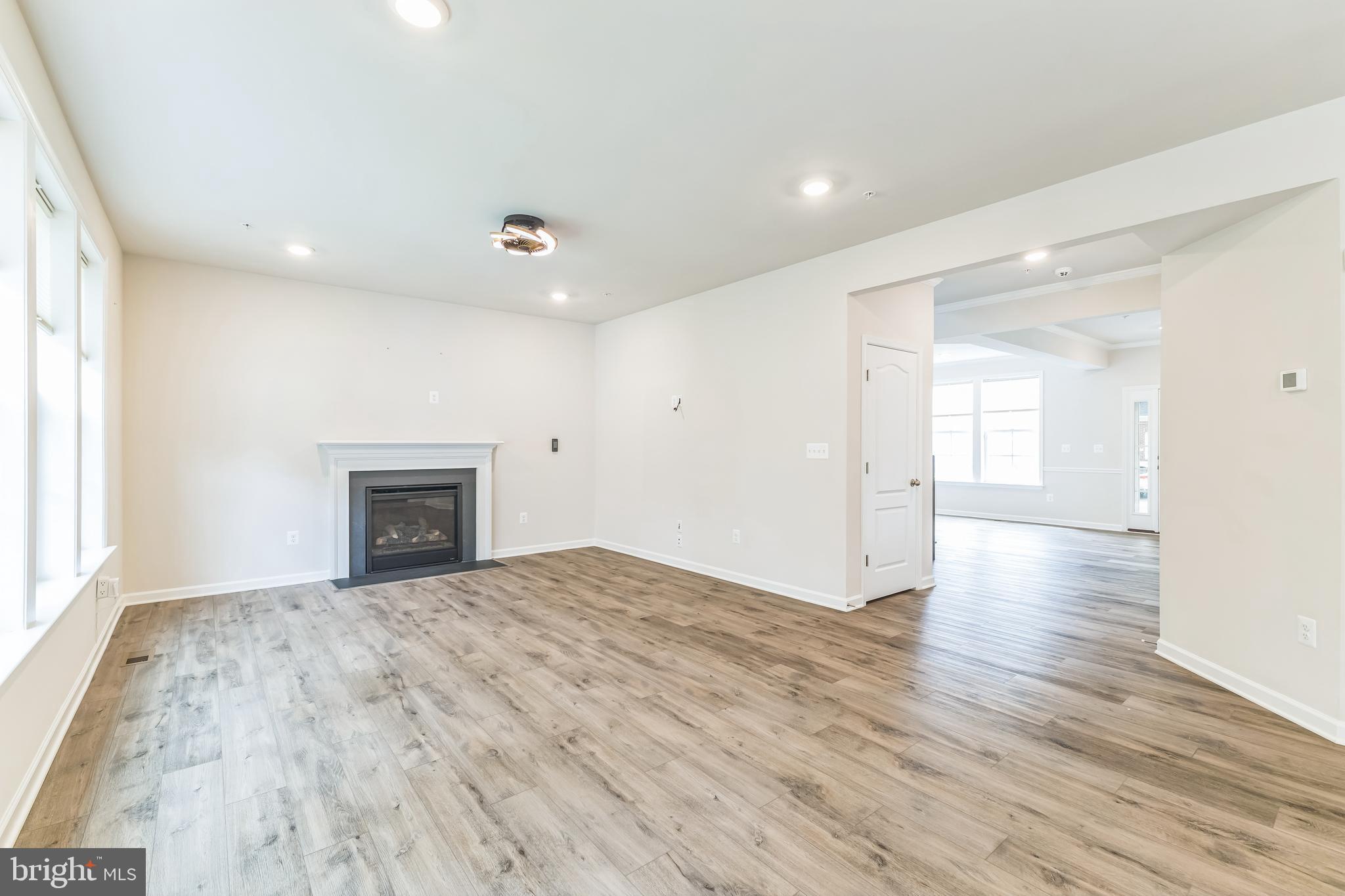 WESTPHALIA TOWN CENTER - Residential Lease