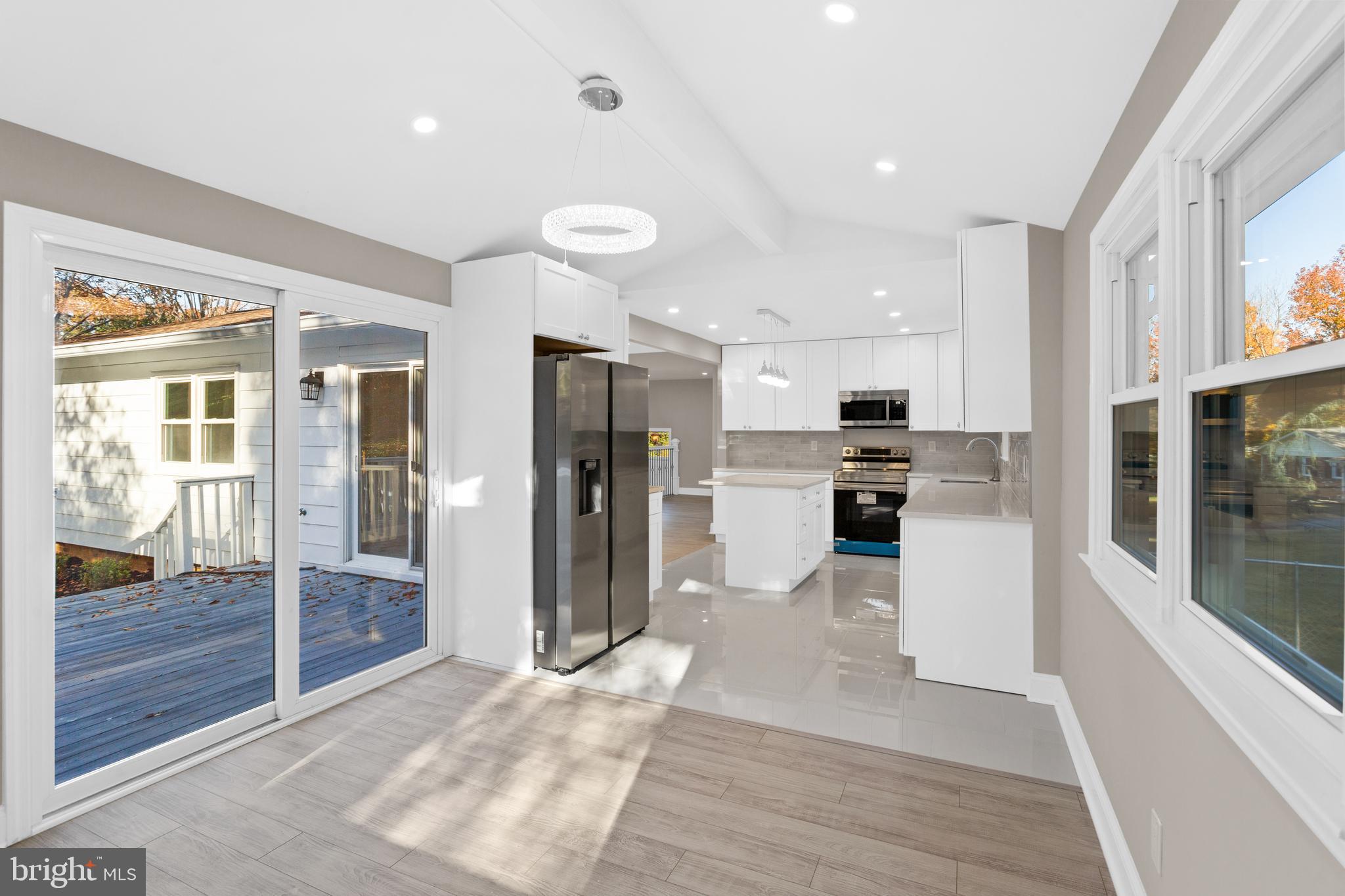 RIVERSIDE ESTATES - Residential