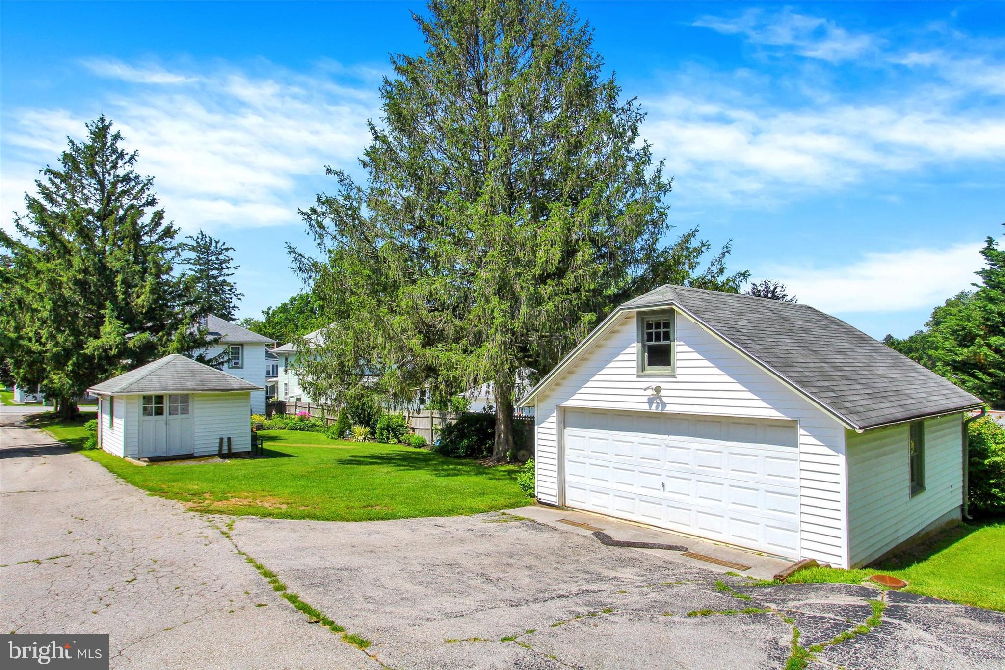 PLEASANT HILL - Residential