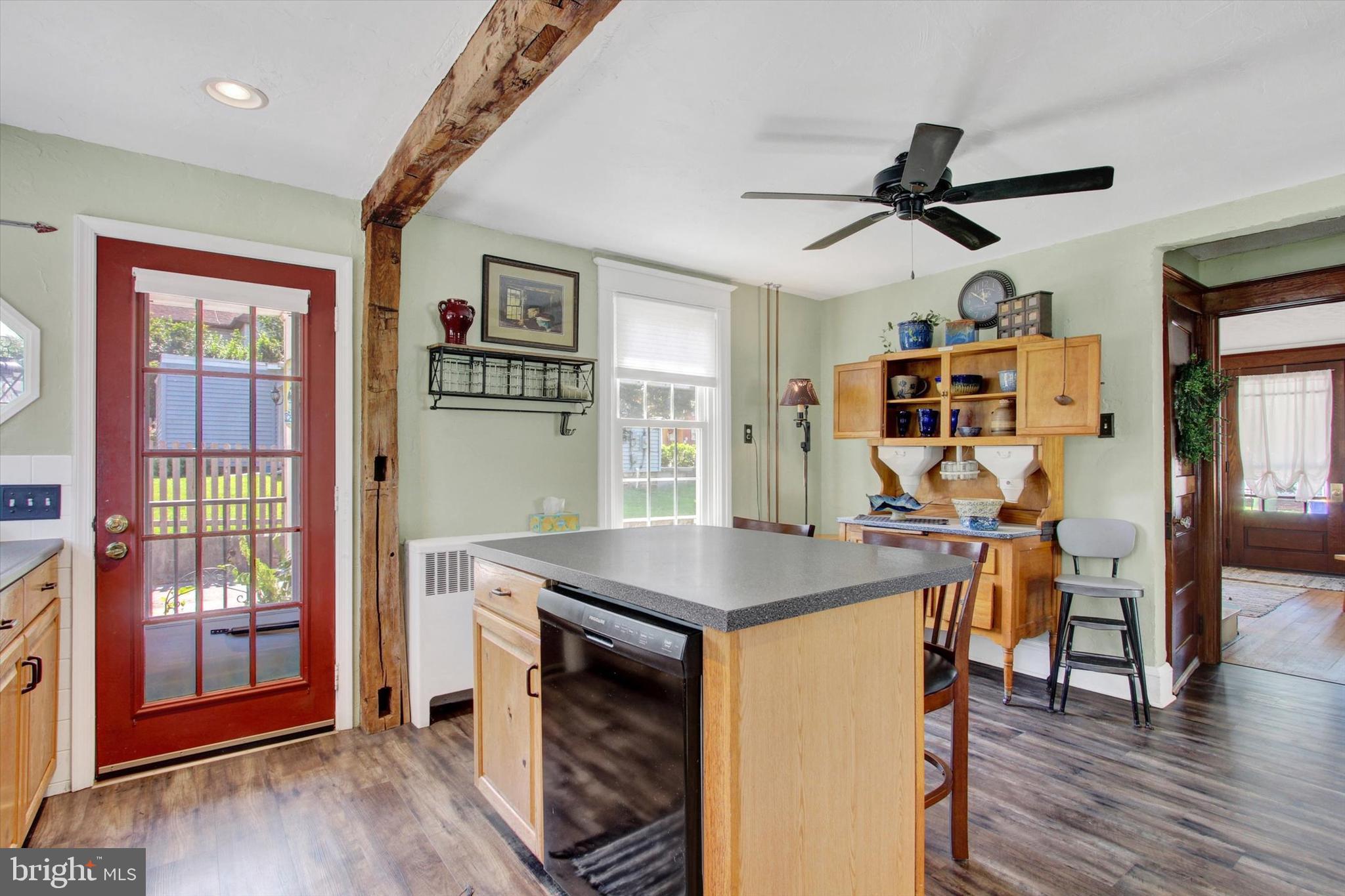 PLEASANT HILL - Residential