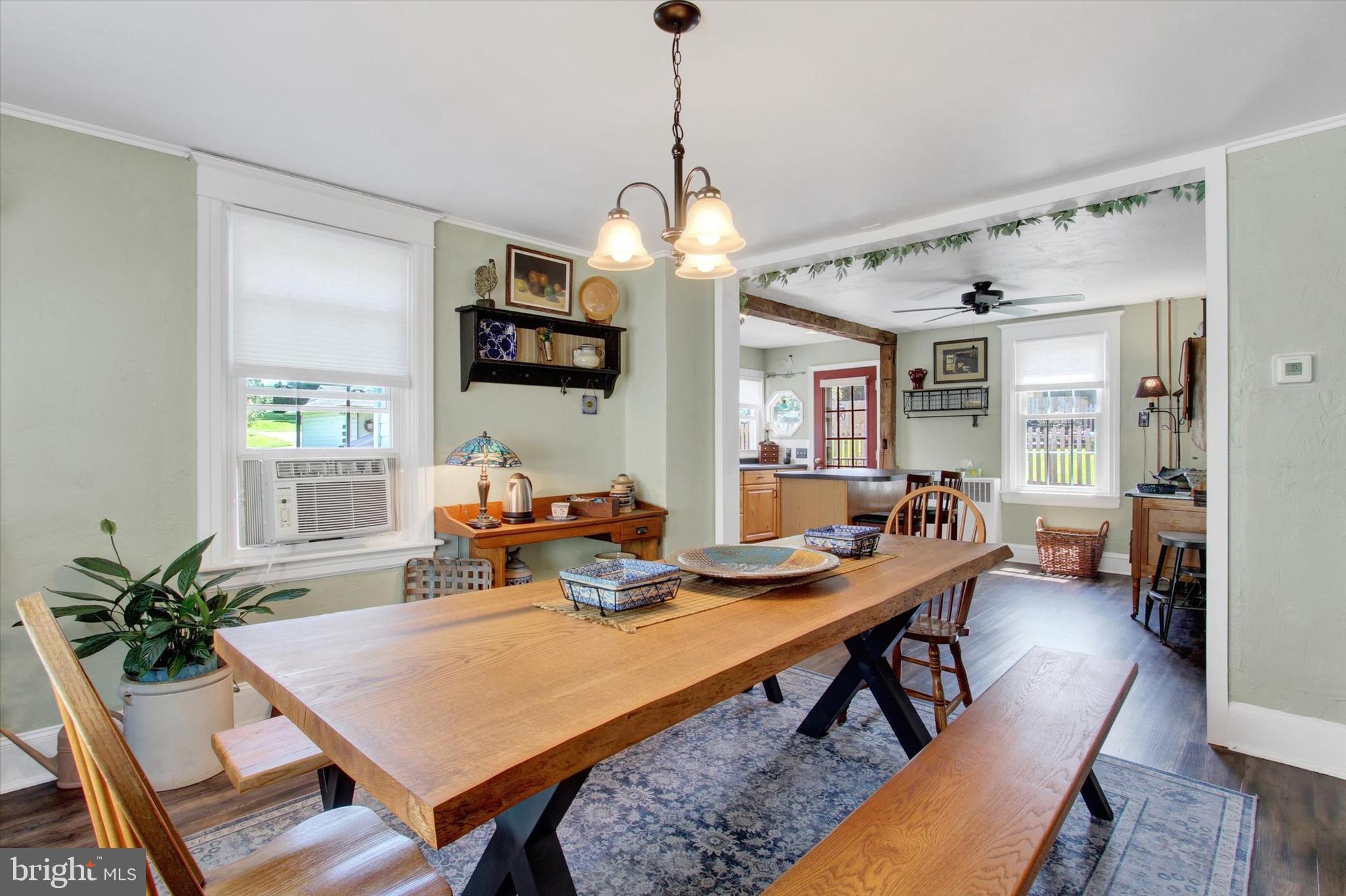 PLEASANT HILL - Residential