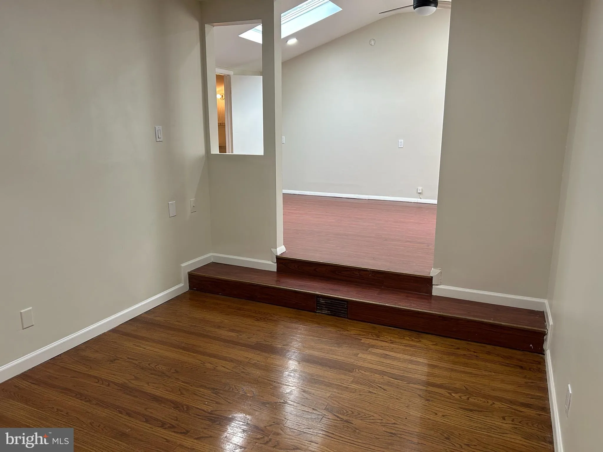 Cherry Hill, New Jersey 08003, United States, 4 Bedrooms Bedrooms, ,3 BathroomsBathrooms,Residential,Active,242309