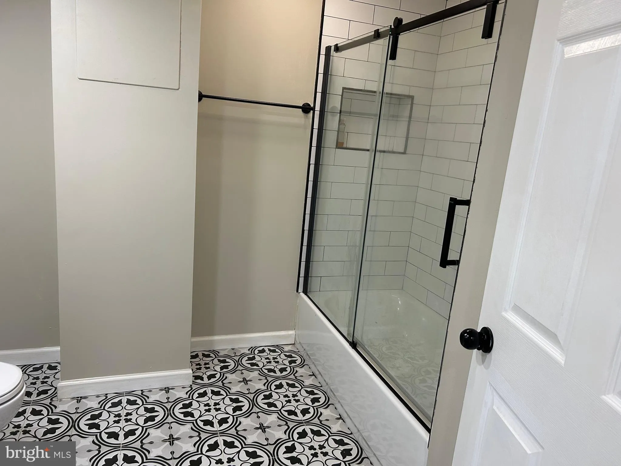 Cherry Hill, New Jersey 08003, United States, 4 Bedrooms Bedrooms, ,3 BathroomsBathrooms,Residential,Active,242309