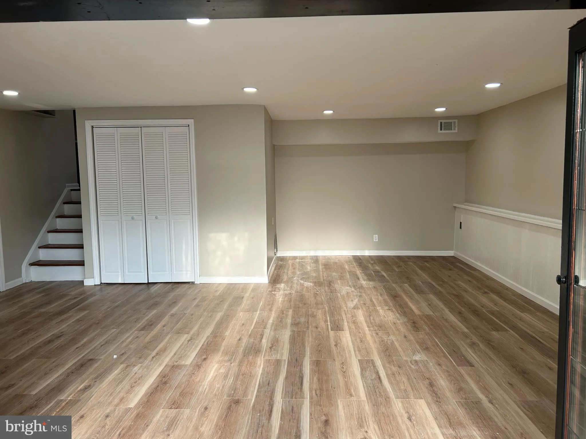 Cherry Hill, New Jersey 08003, United States, 4 Bedrooms Bedrooms, ,3 BathroomsBathrooms,Residential,Active,242309