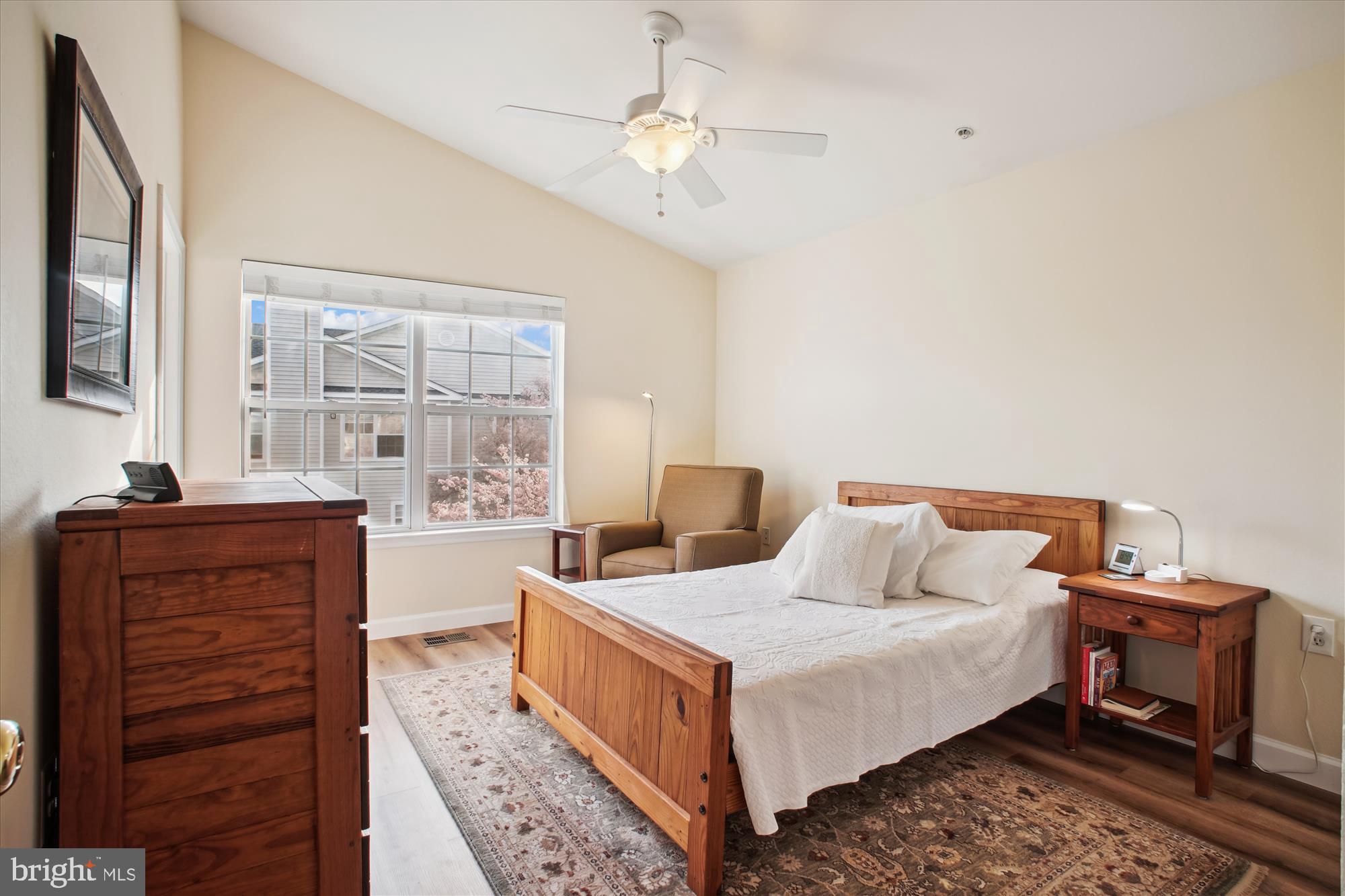 FOX MILL STATION - Residential