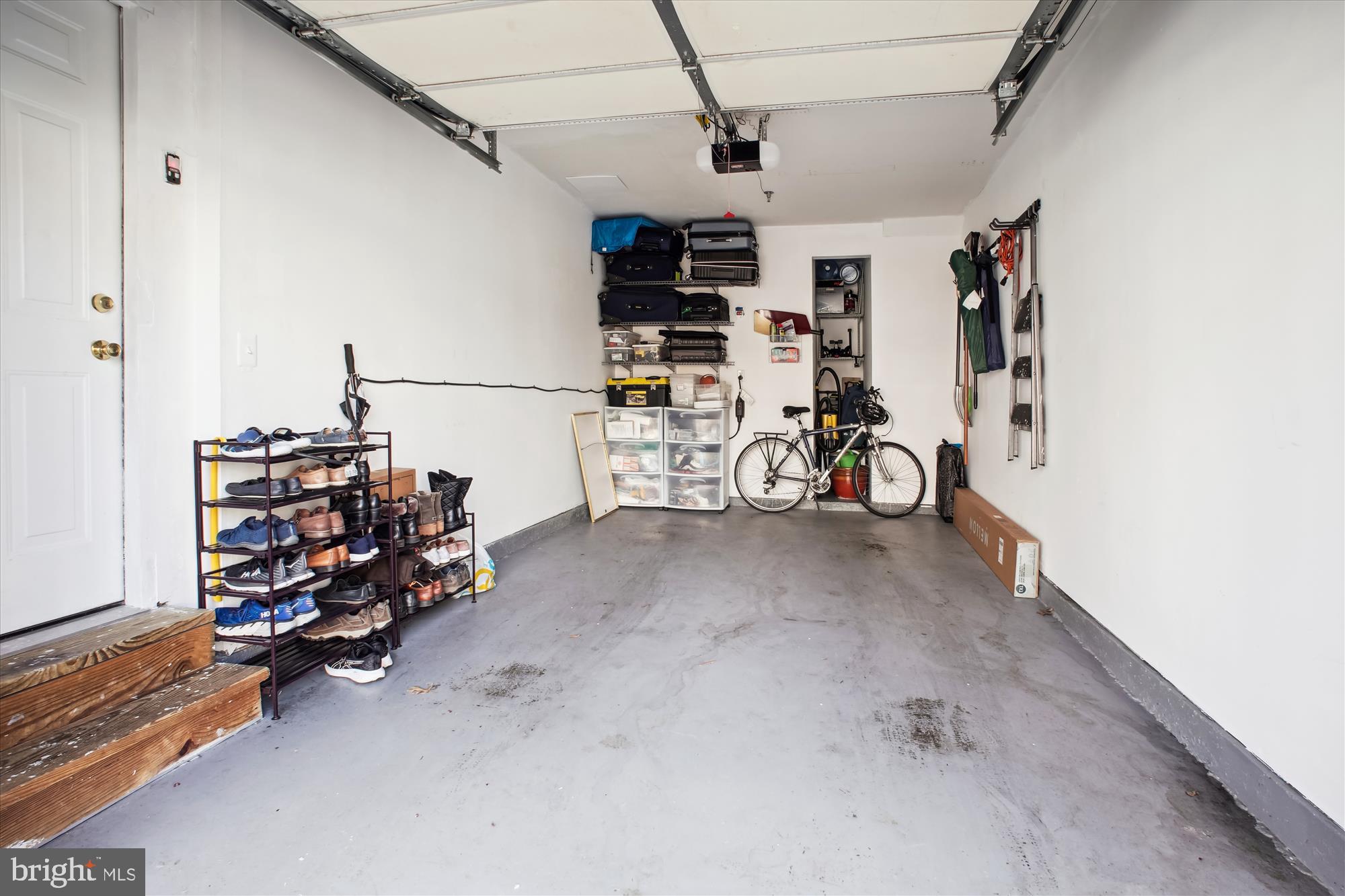 FOX MILL STATION - Residential