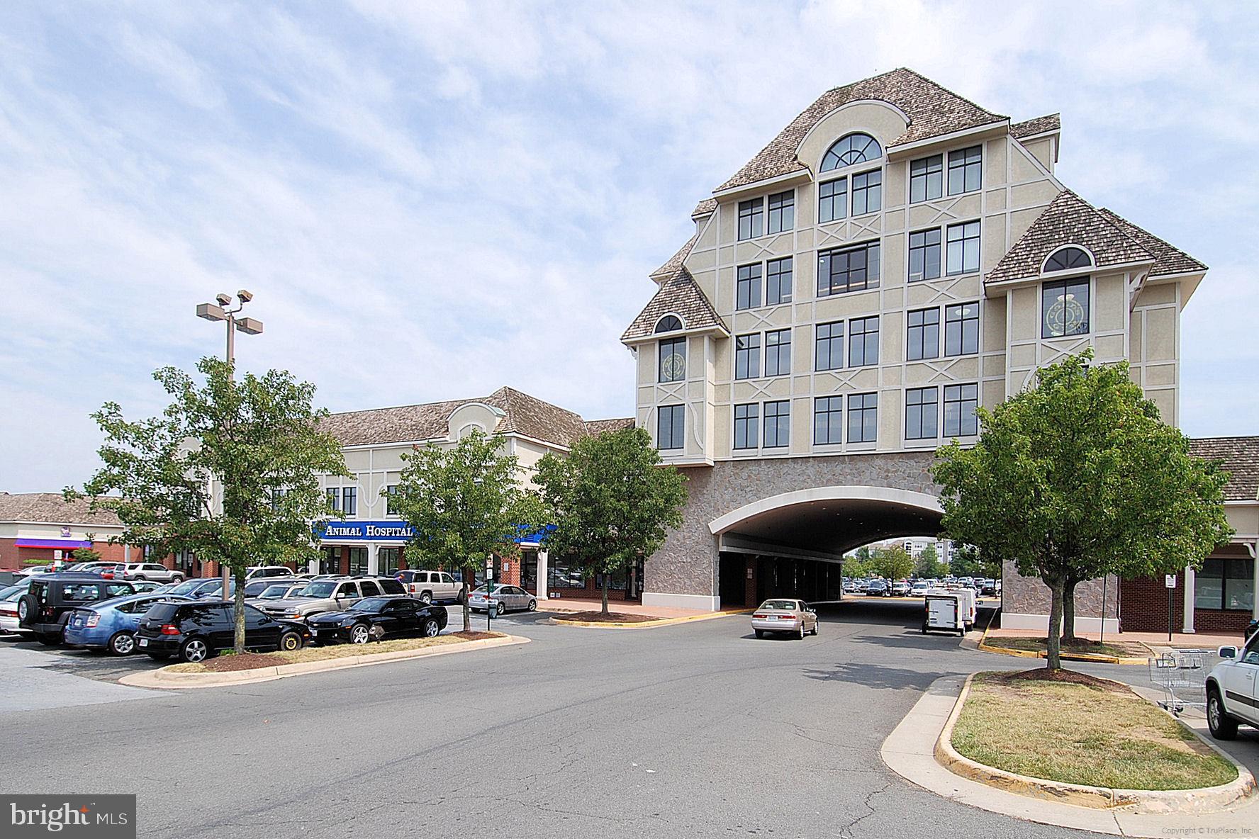 FOX MILL STATION - Residential