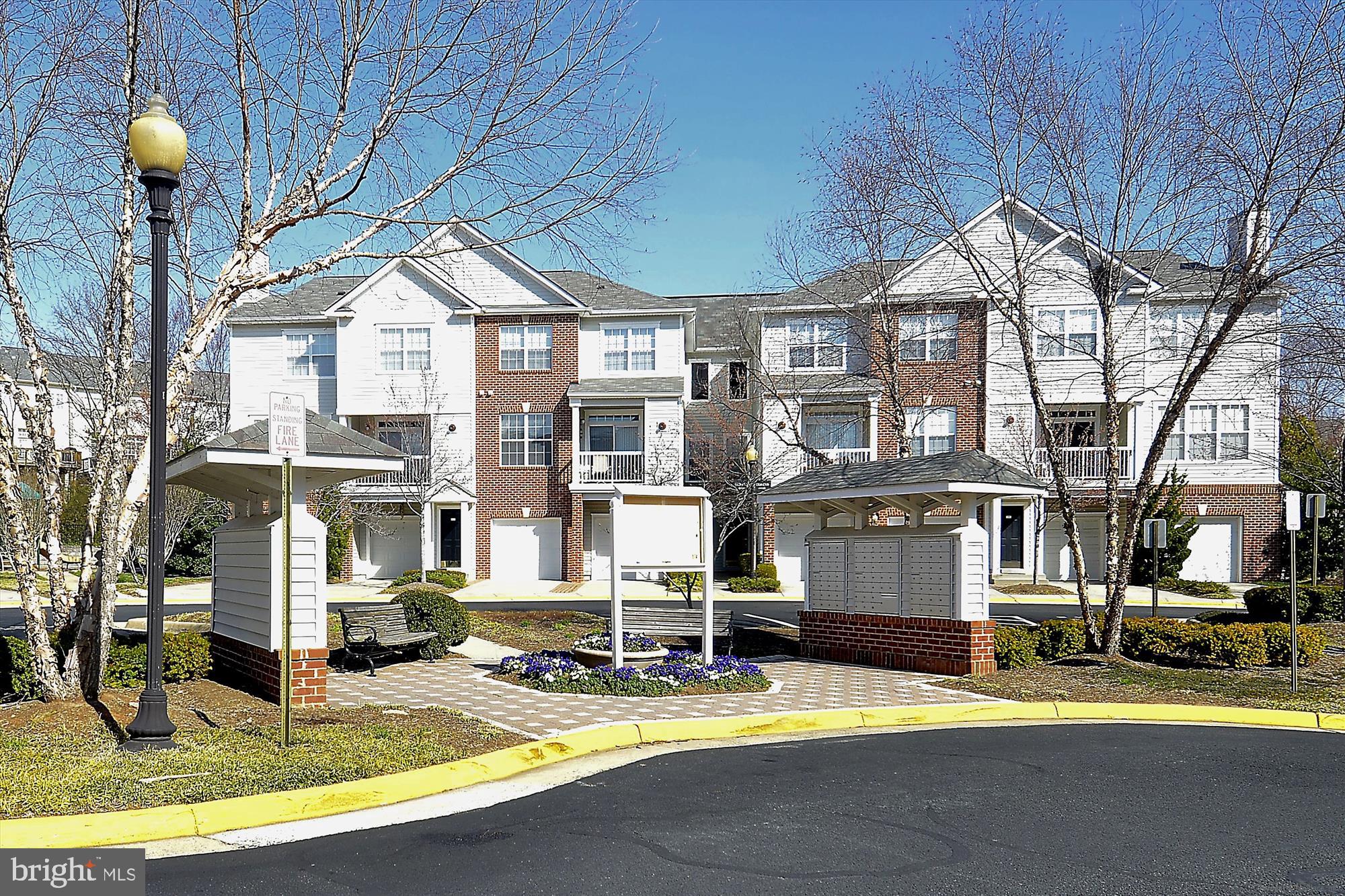 FOX MILL STATION - Residential