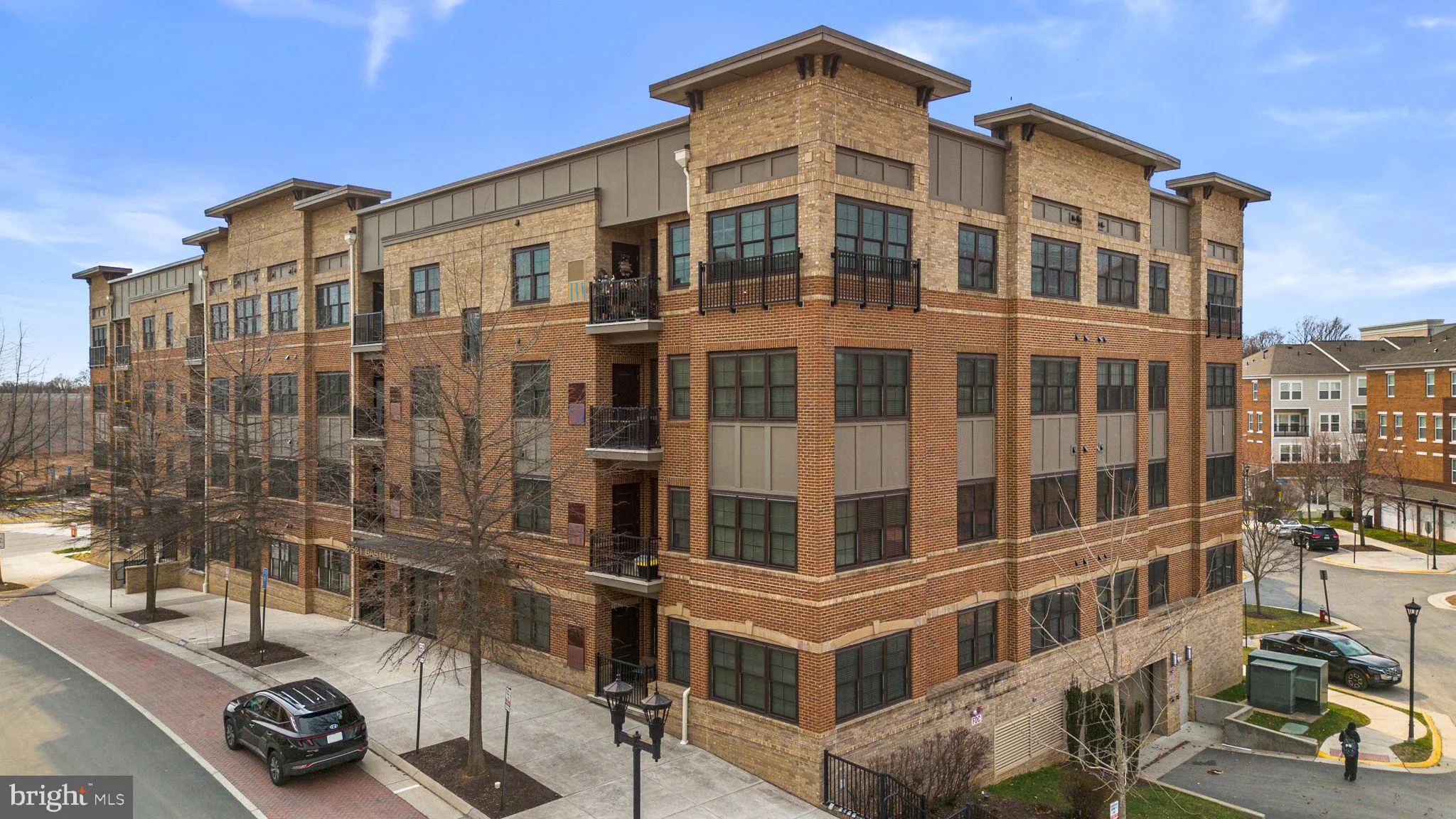 9521 Bastille Street Unit 305