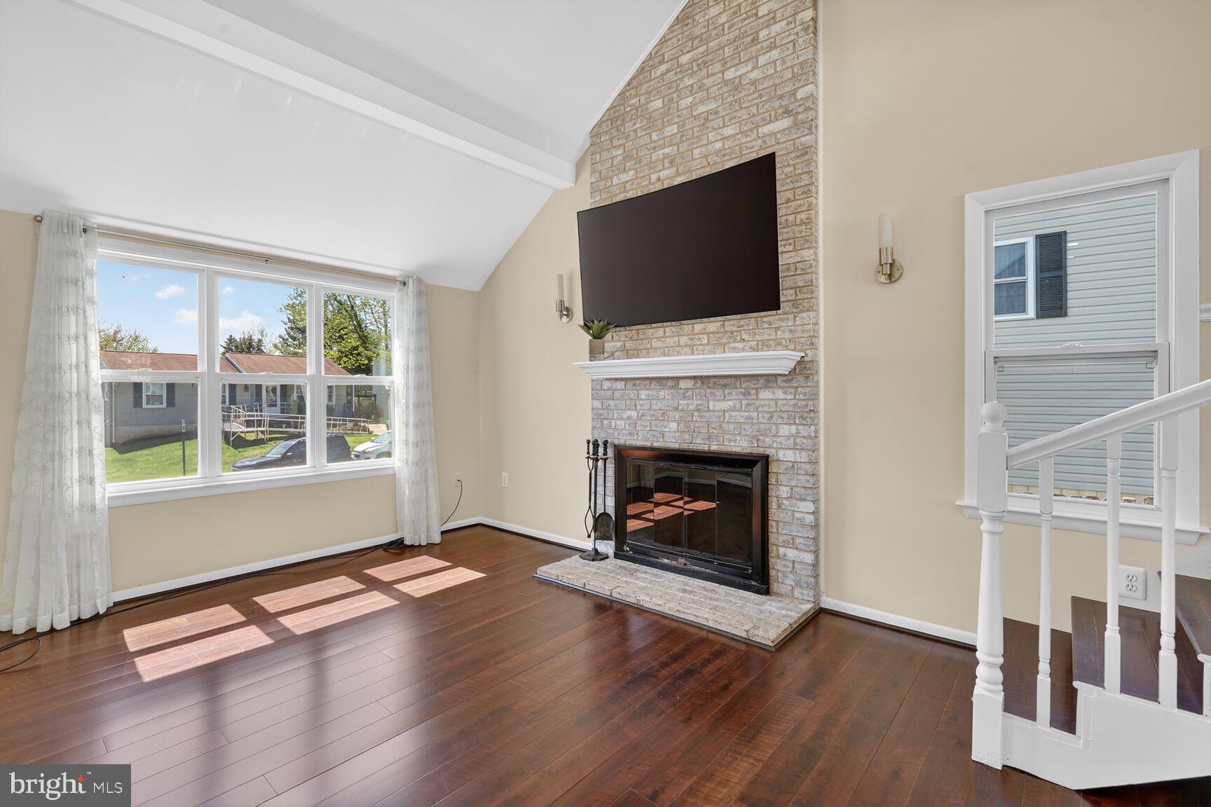 STONEGATE FARMS - Residential