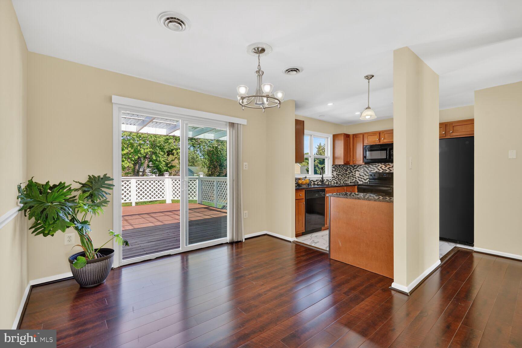 STONEGATE FARMS - Residential