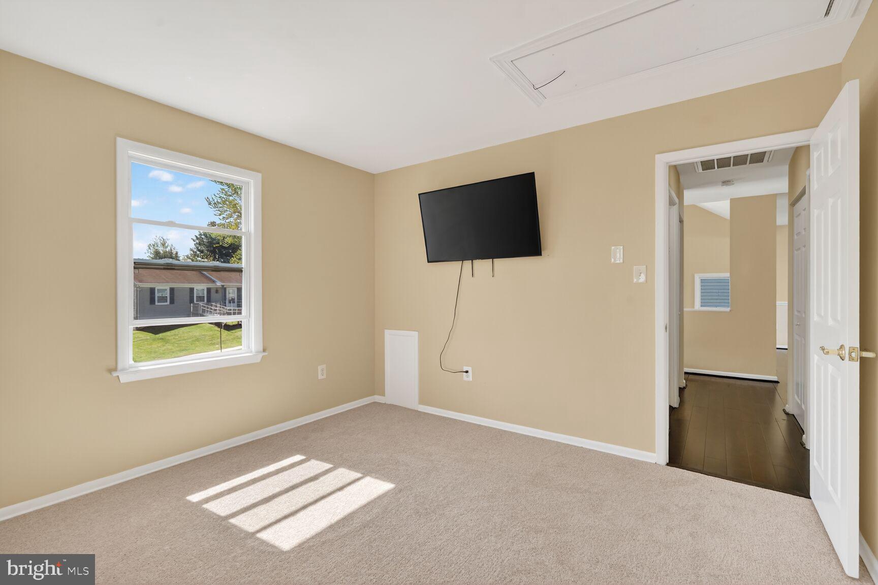 STONEGATE FARMS - Residential