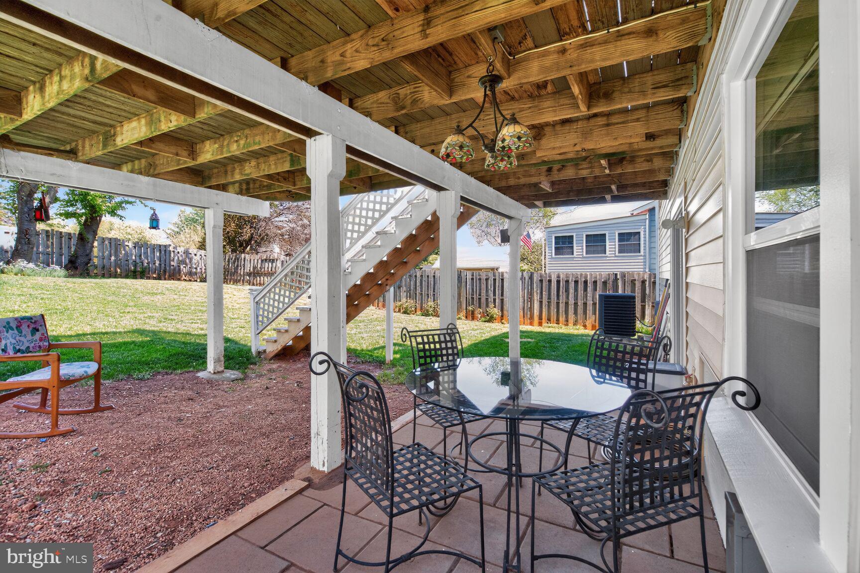 STONEGATE FARMS - Residential