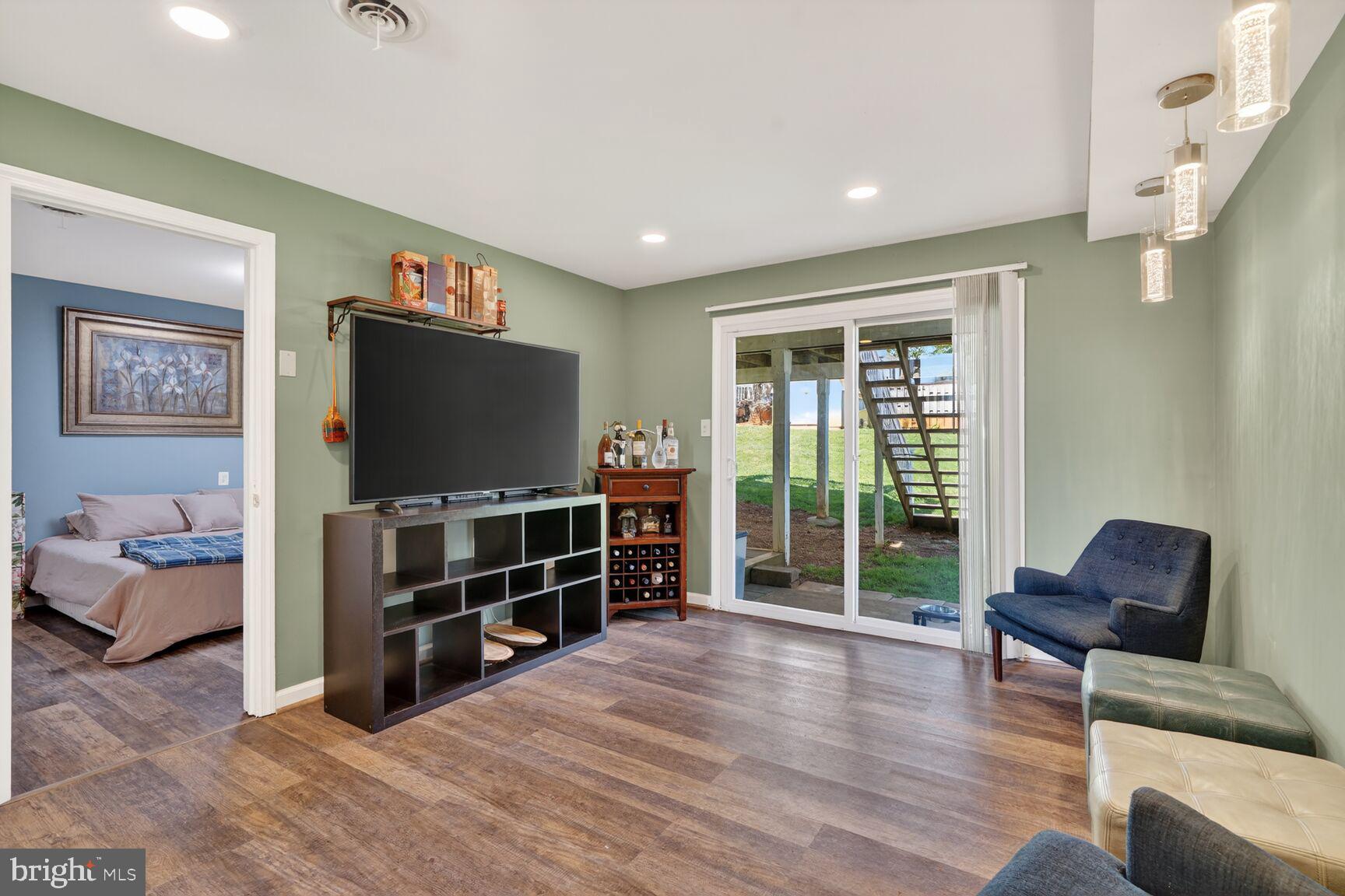 STONEGATE FARMS - Residential