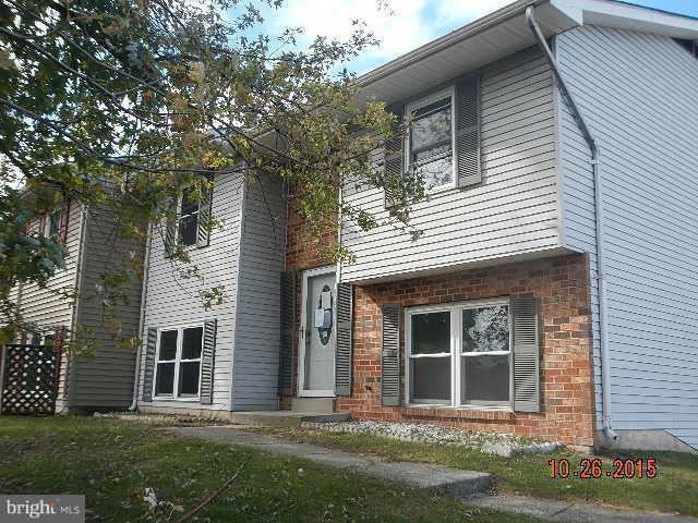 THE HIGHLANDS - Residential