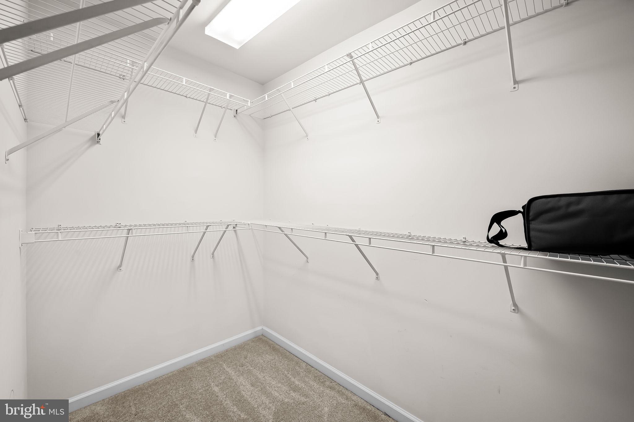 MCHENRY POINTE - Residential