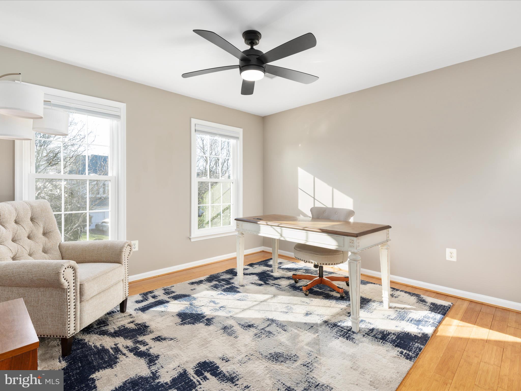 BROADLANDS - Residential