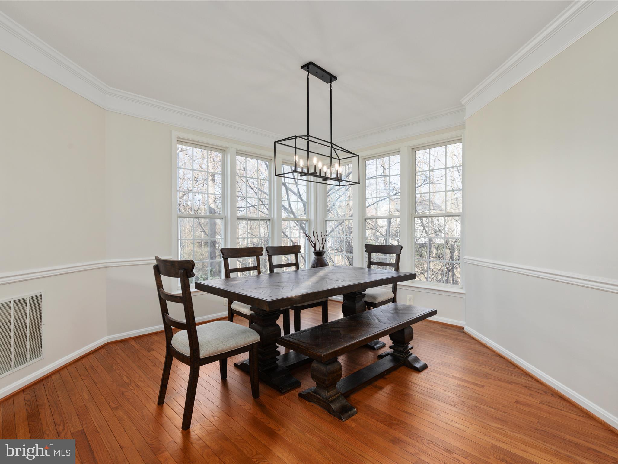 BROADLANDS - Residential