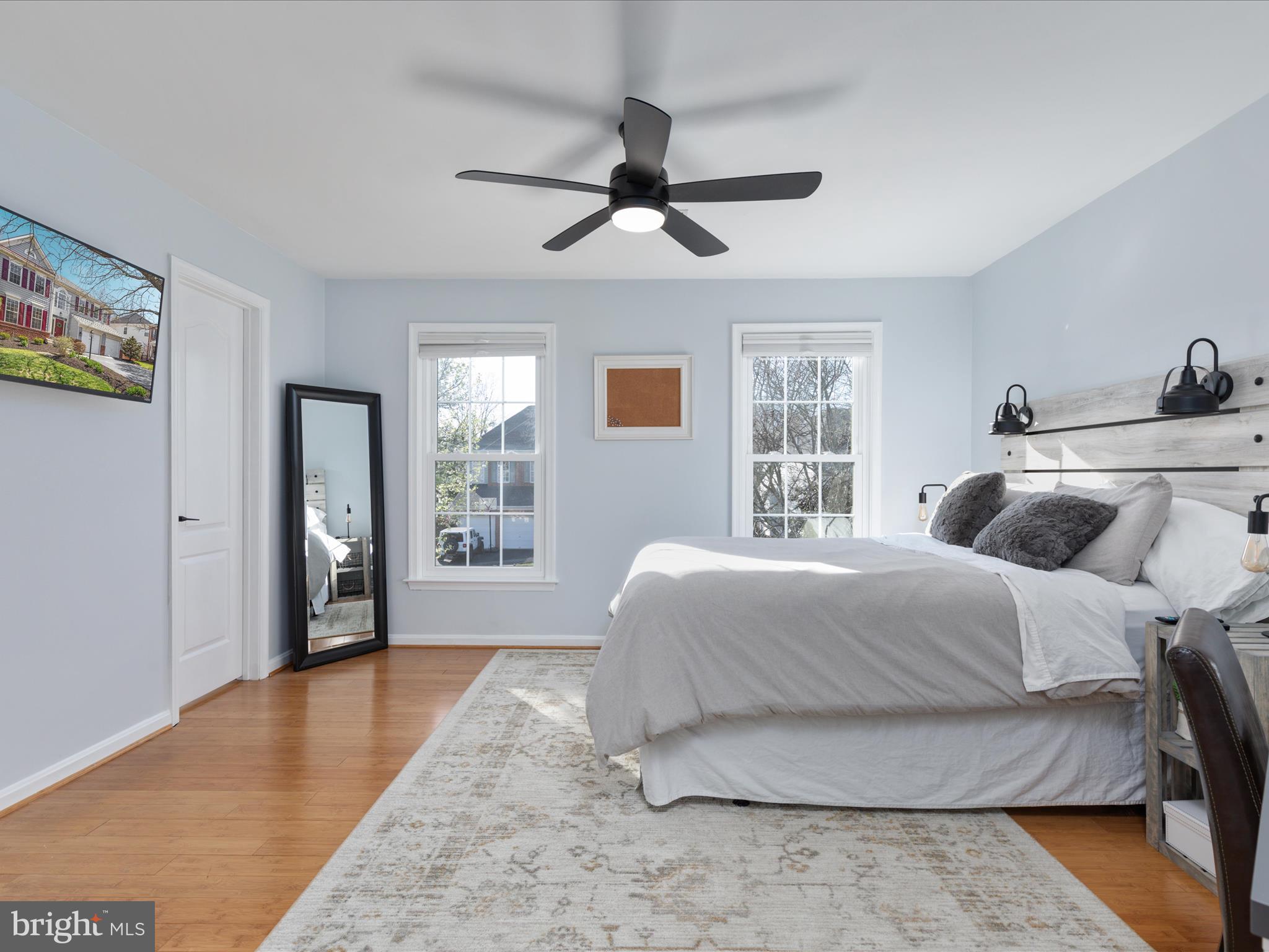 BROADLANDS - Residential