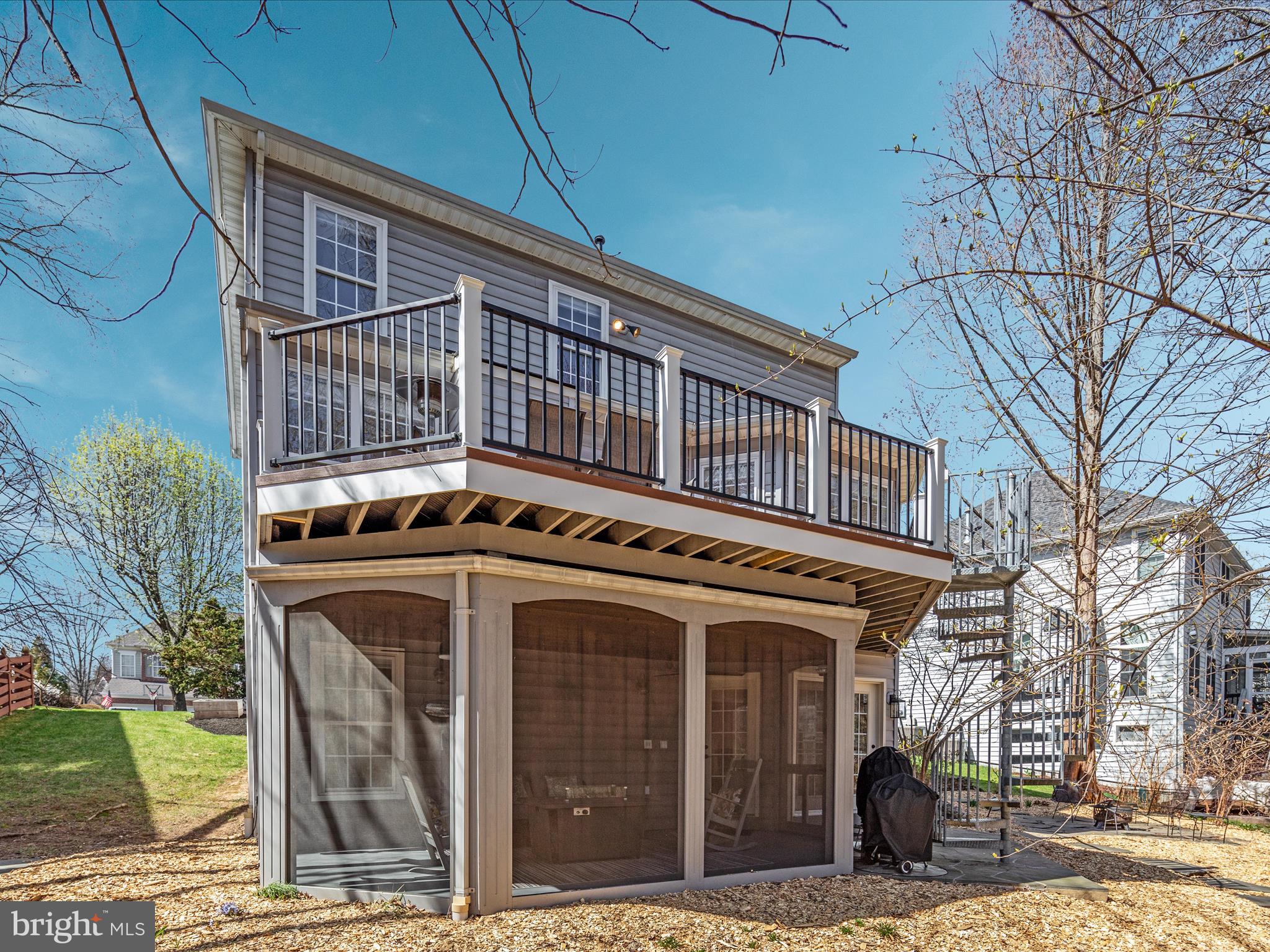 BROADLANDS - Residential