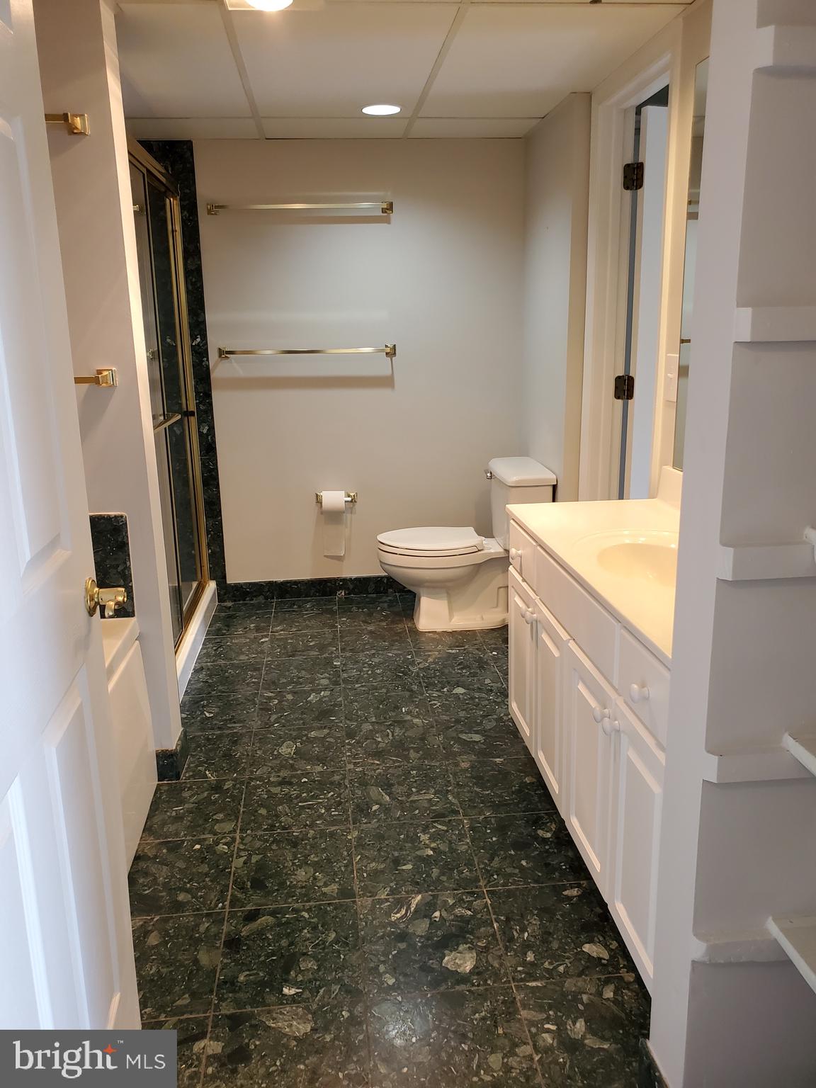 THE WILLIAMSBURG - Residential Lease