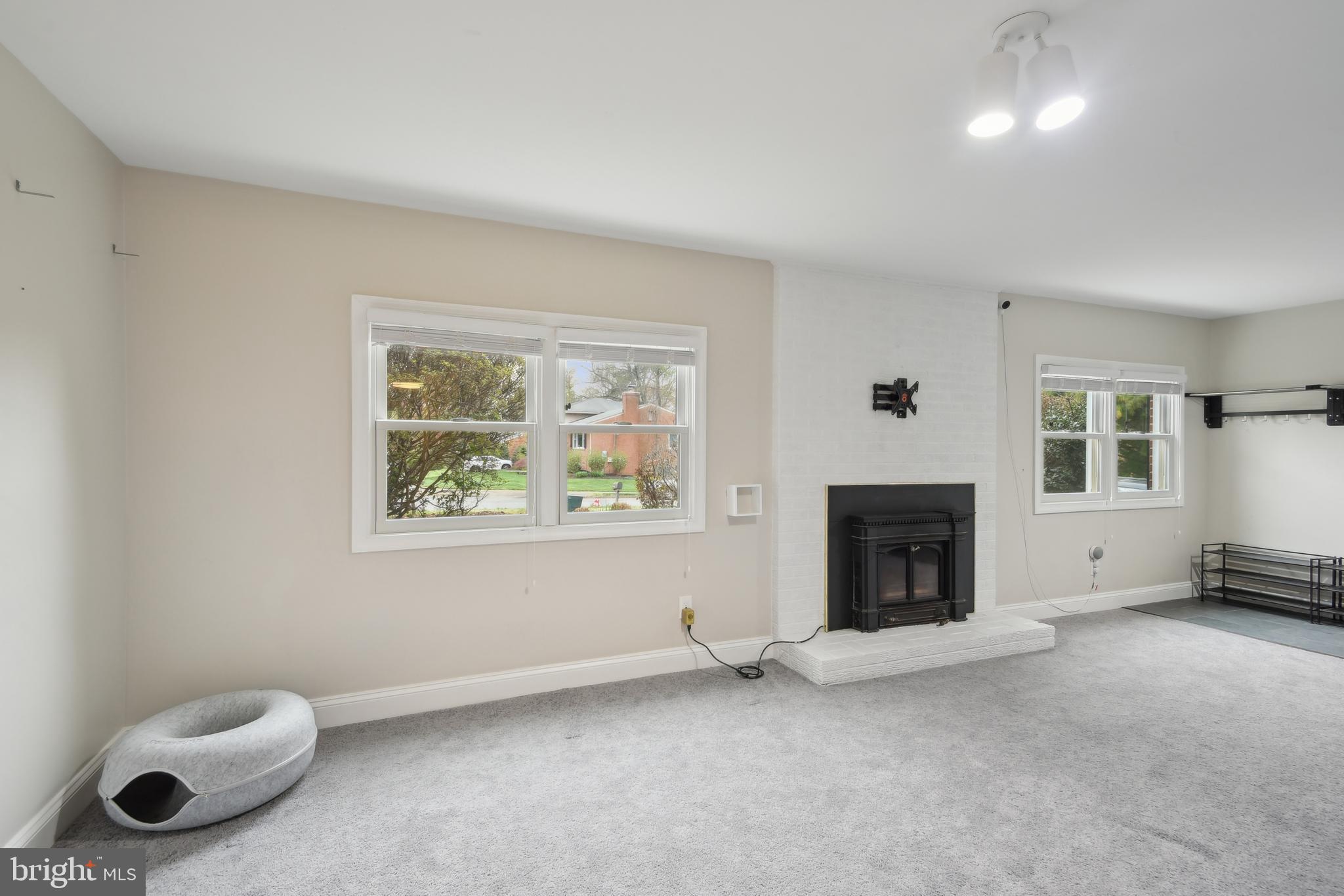 WESTWOOD MANOR - Residential