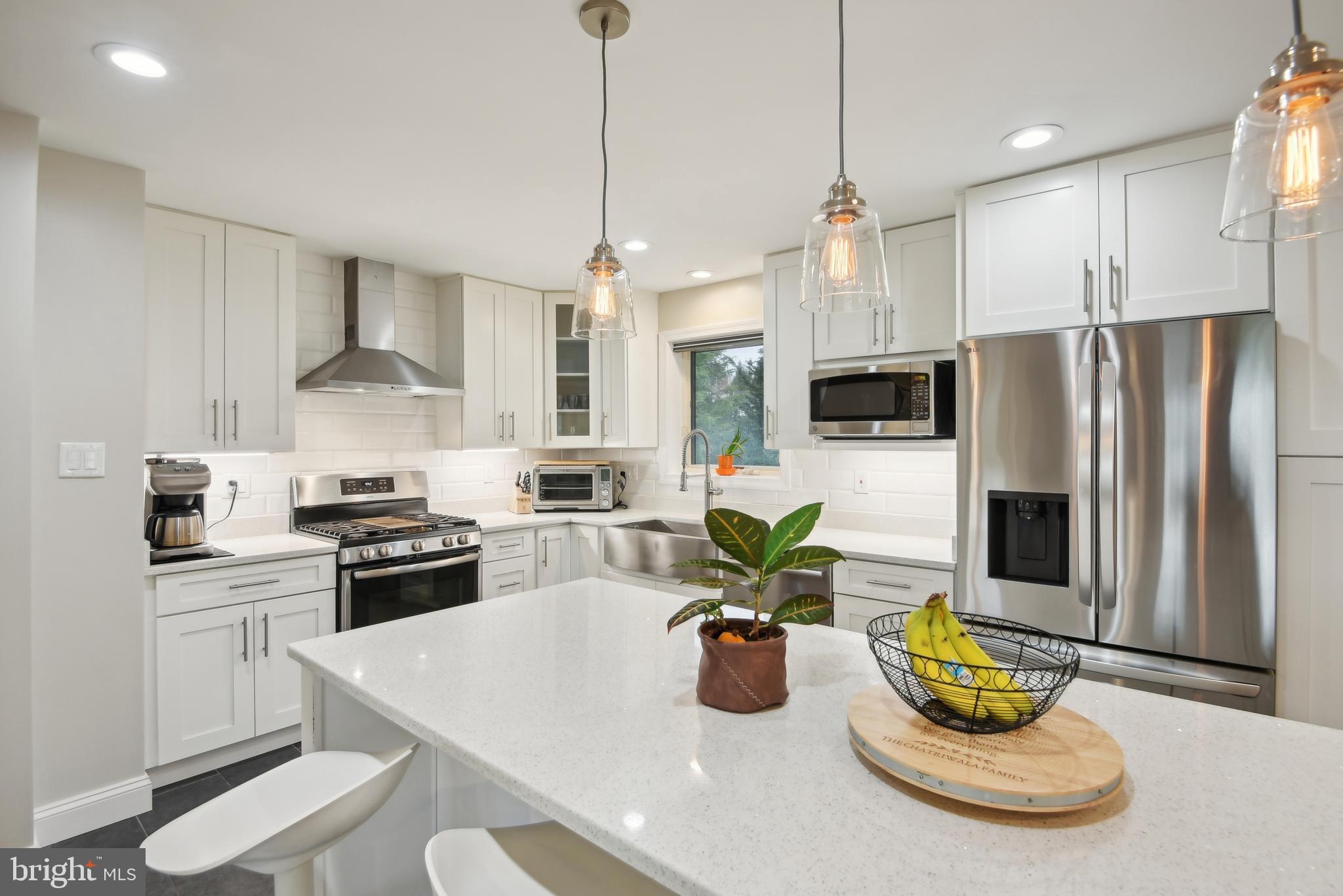 WESTWOOD MANOR - Residential