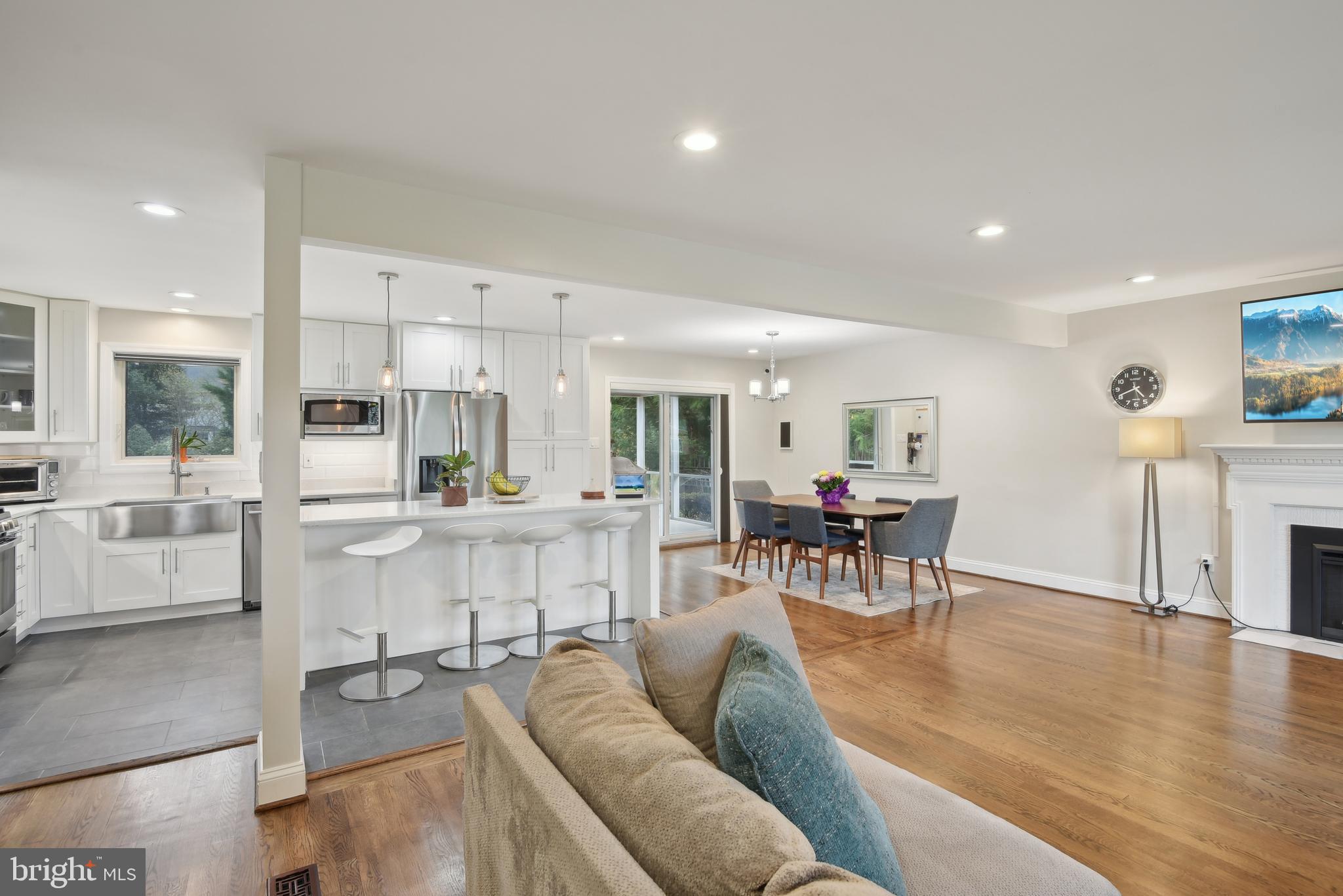 WESTWOOD MANOR - Residential