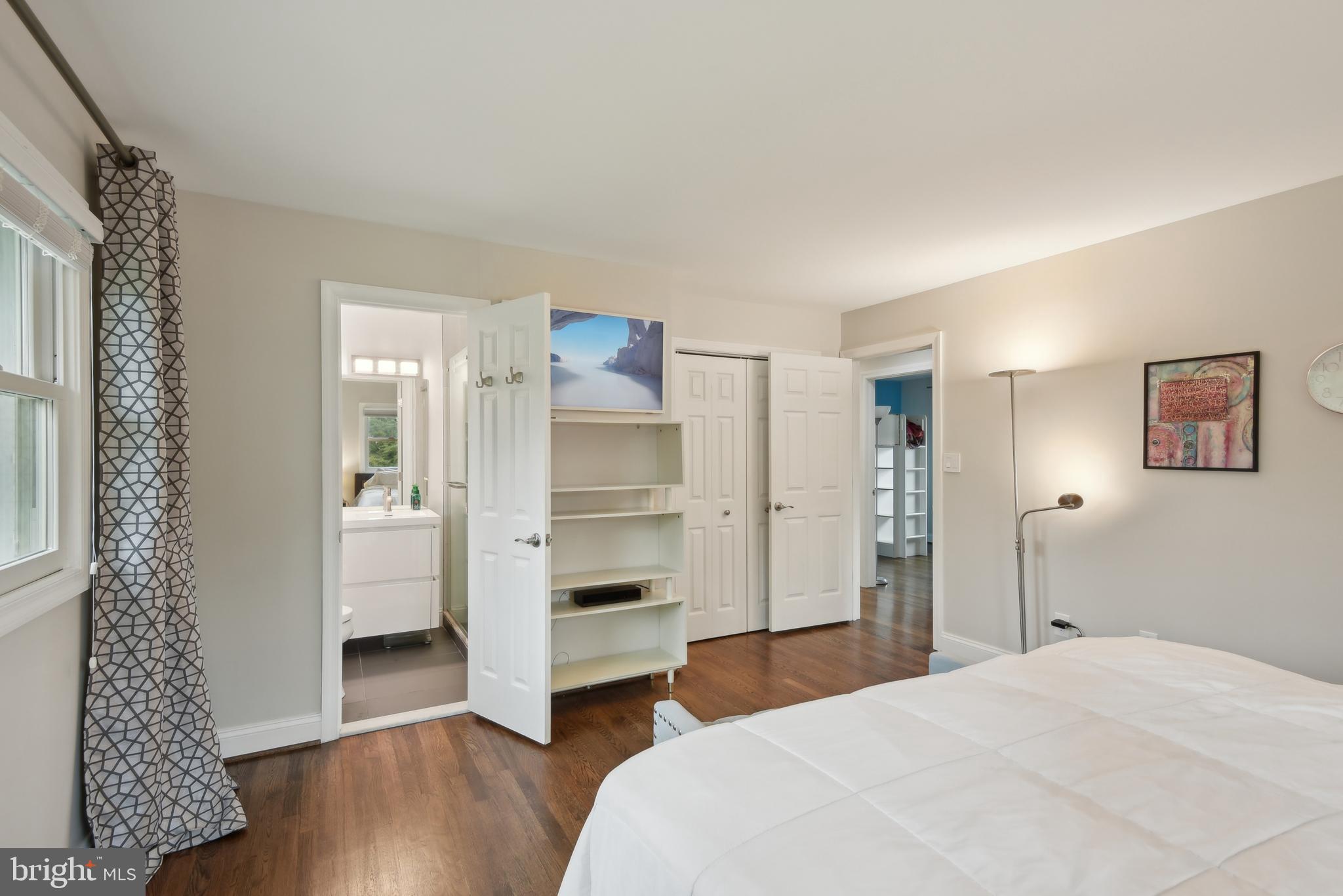 WESTWOOD MANOR - Residential