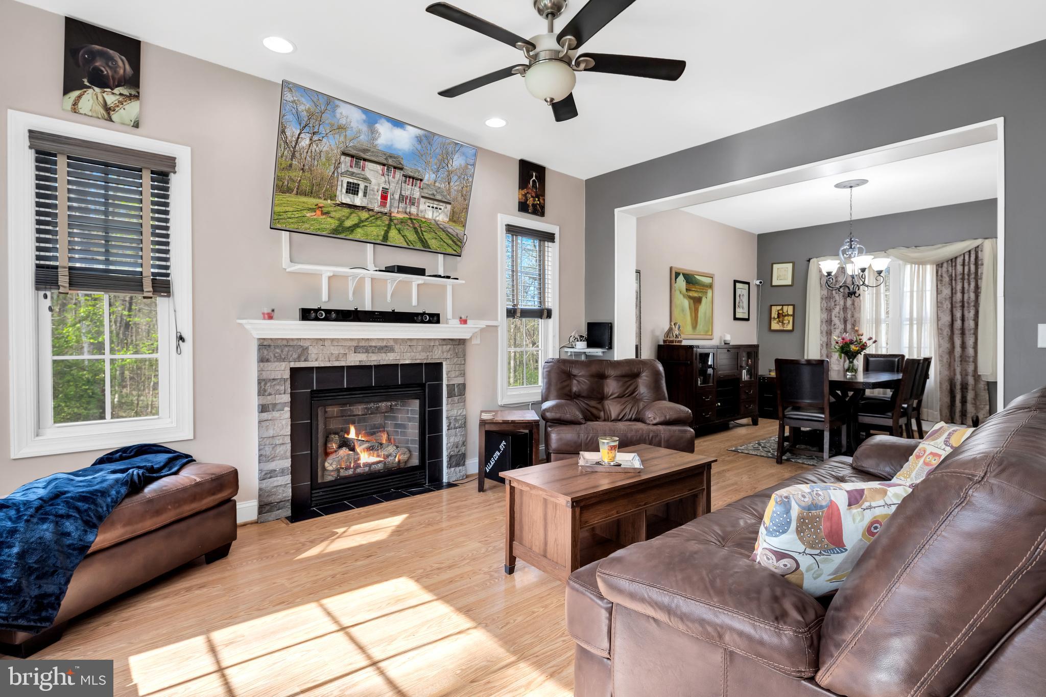 RIVER VIEW PARK - Residential