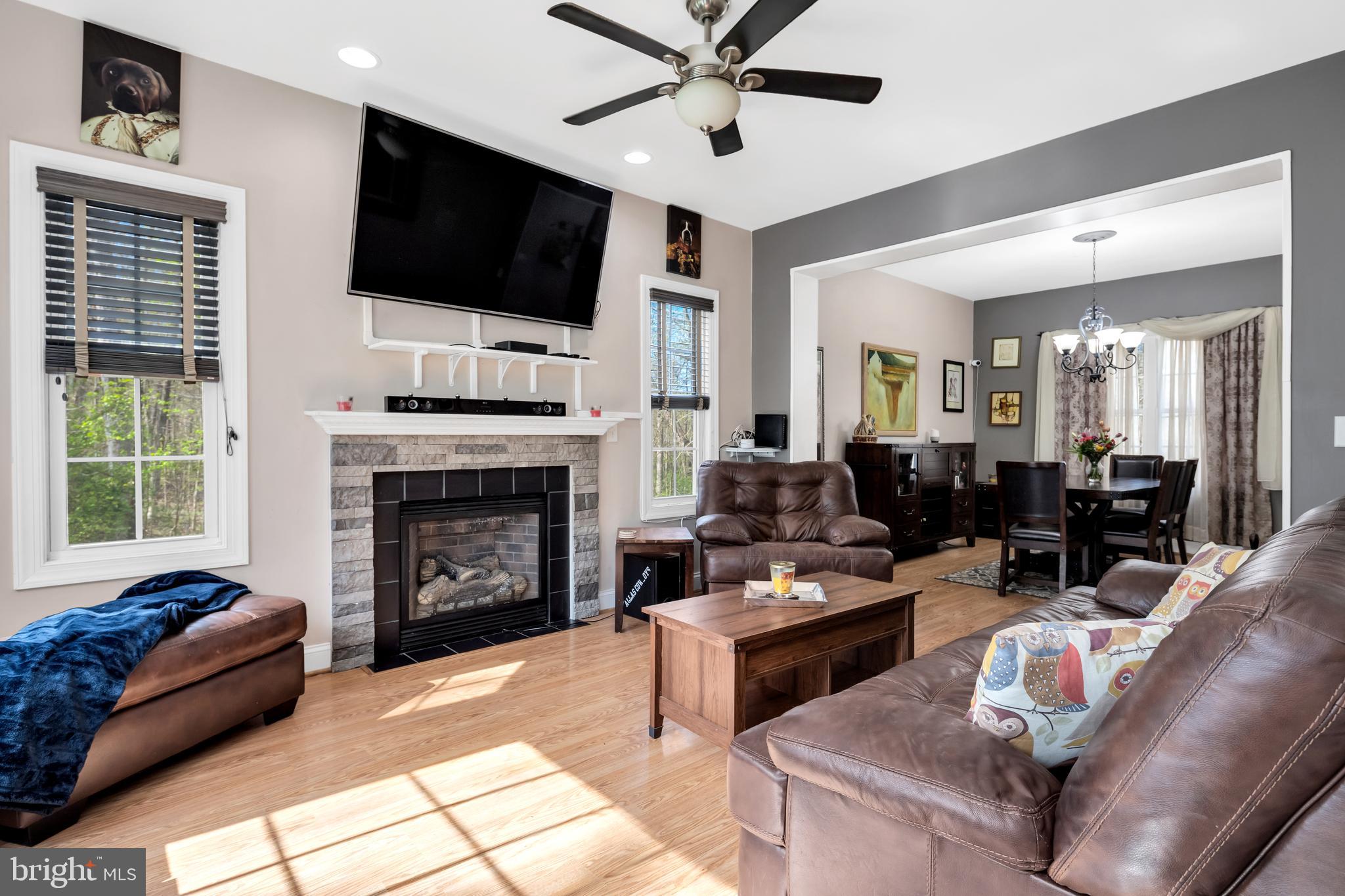 RIVER VIEW PARK - Residential