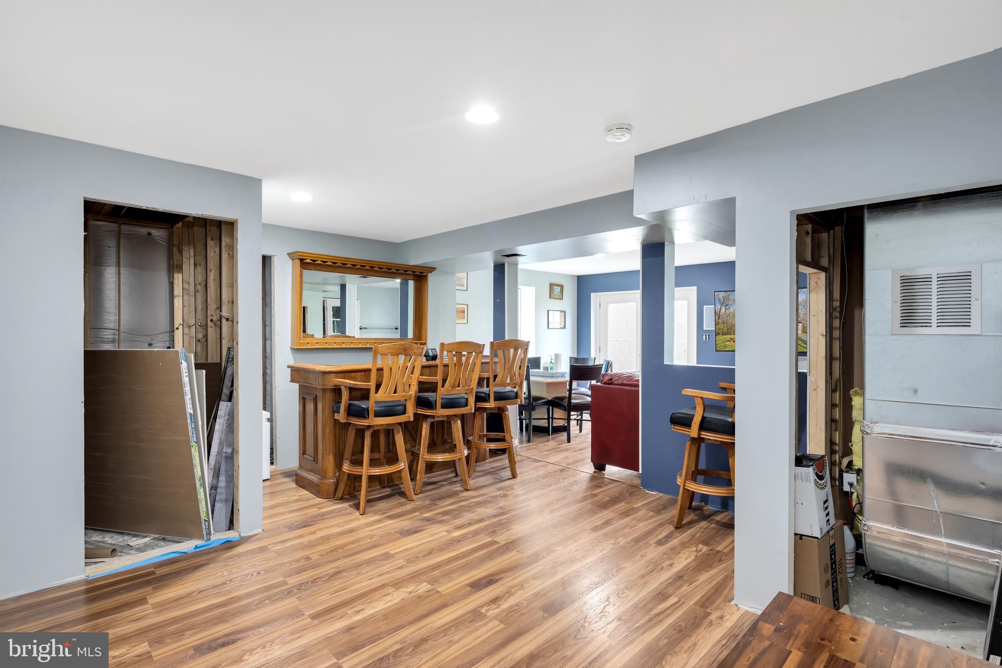 RIVER VIEW PARK - Residential