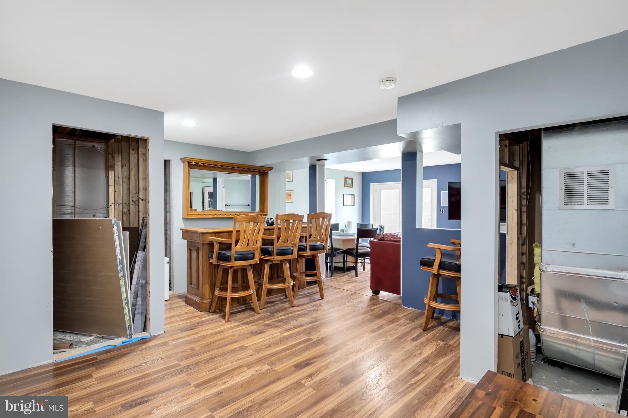 RIVER VIEW PARK - Residential