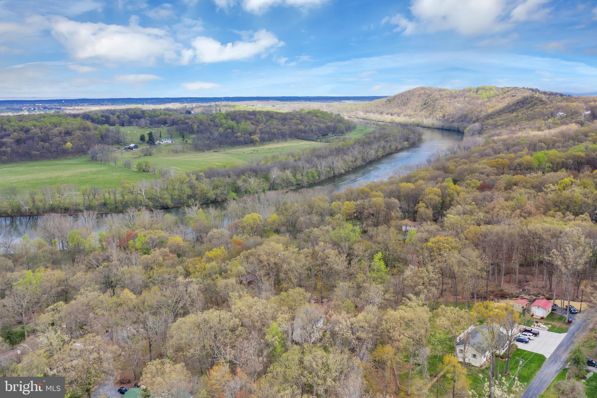 RIVER VIEW PARK - Residential
