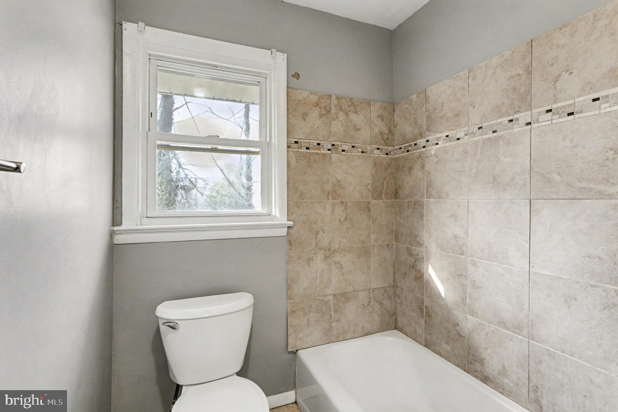 WINDSOR TERRACE - Residential