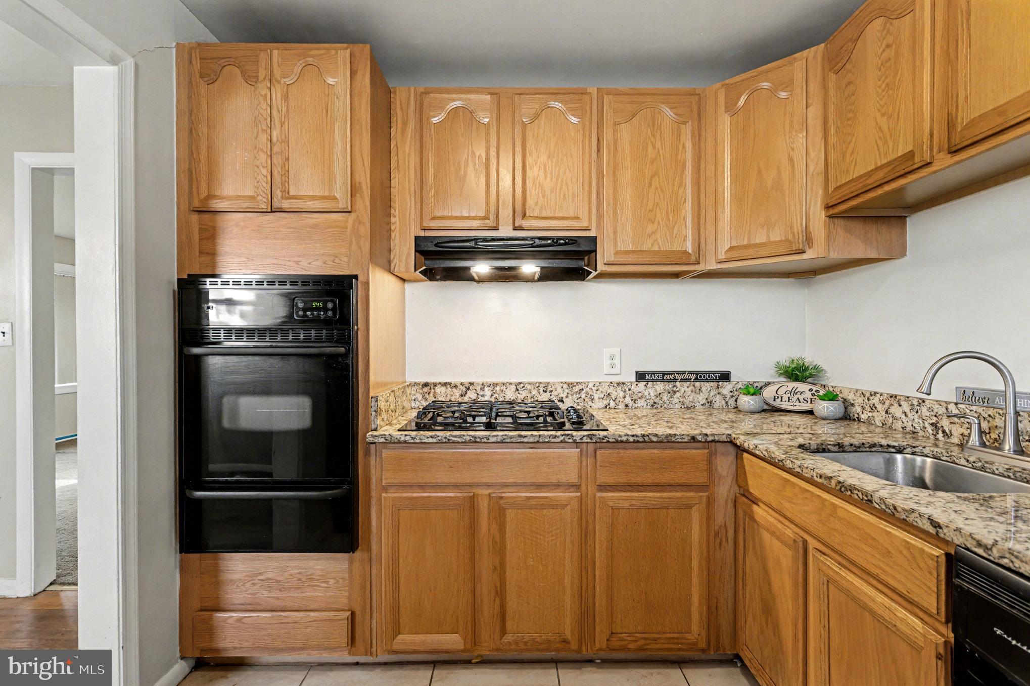 WINDSOR TERRACE - Residential