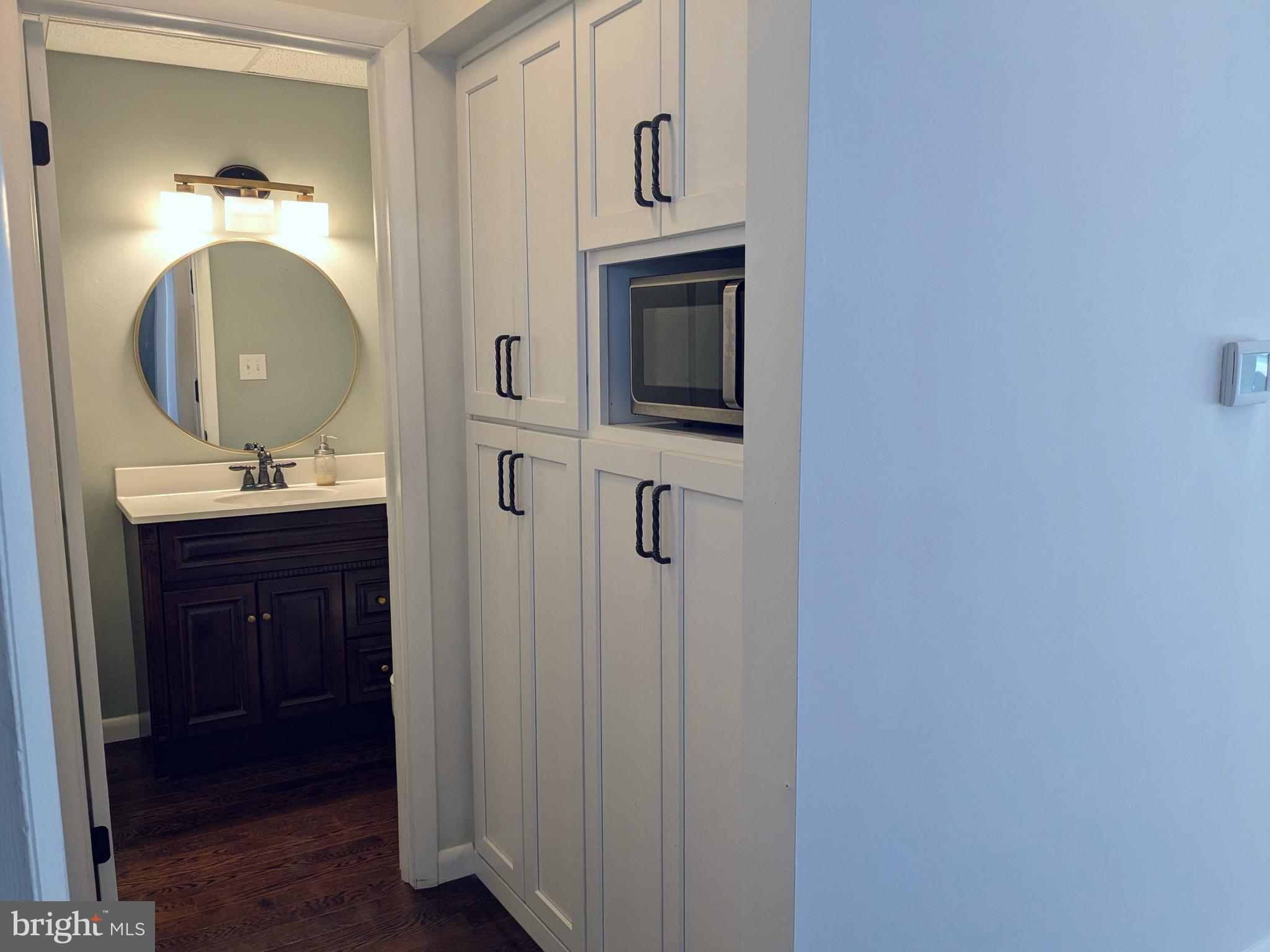 BRADDOCK ESTATES - Residential