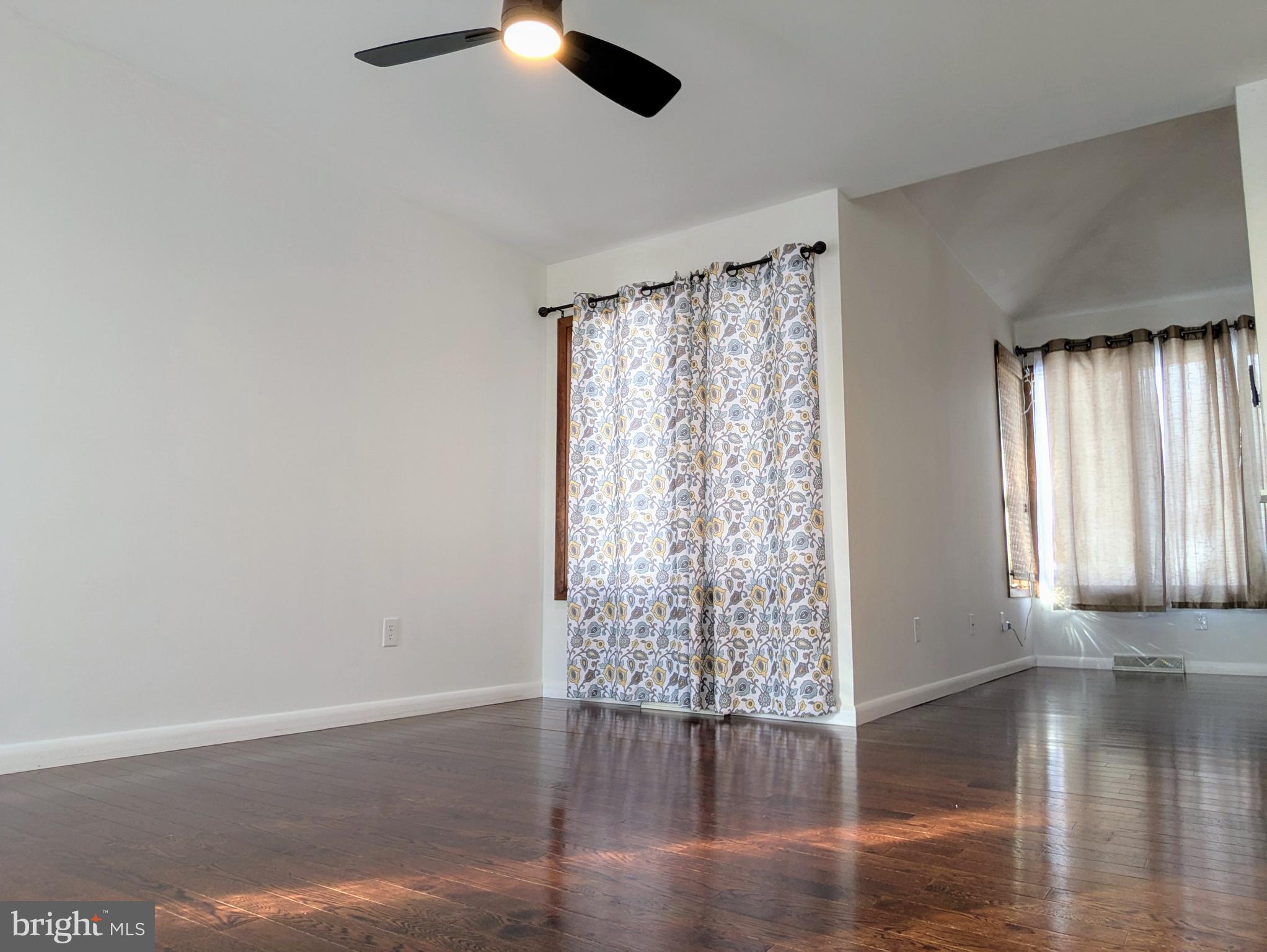 BRADDOCK ESTATES - Residential