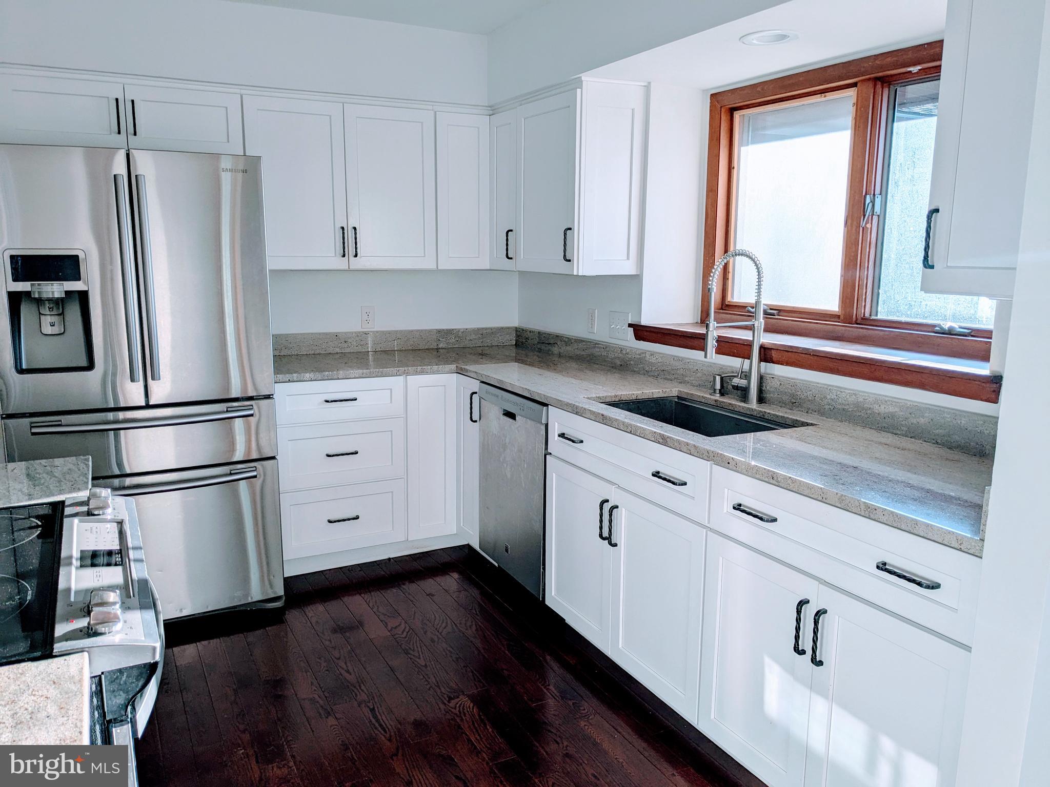 BRADDOCK ESTATES - Residential